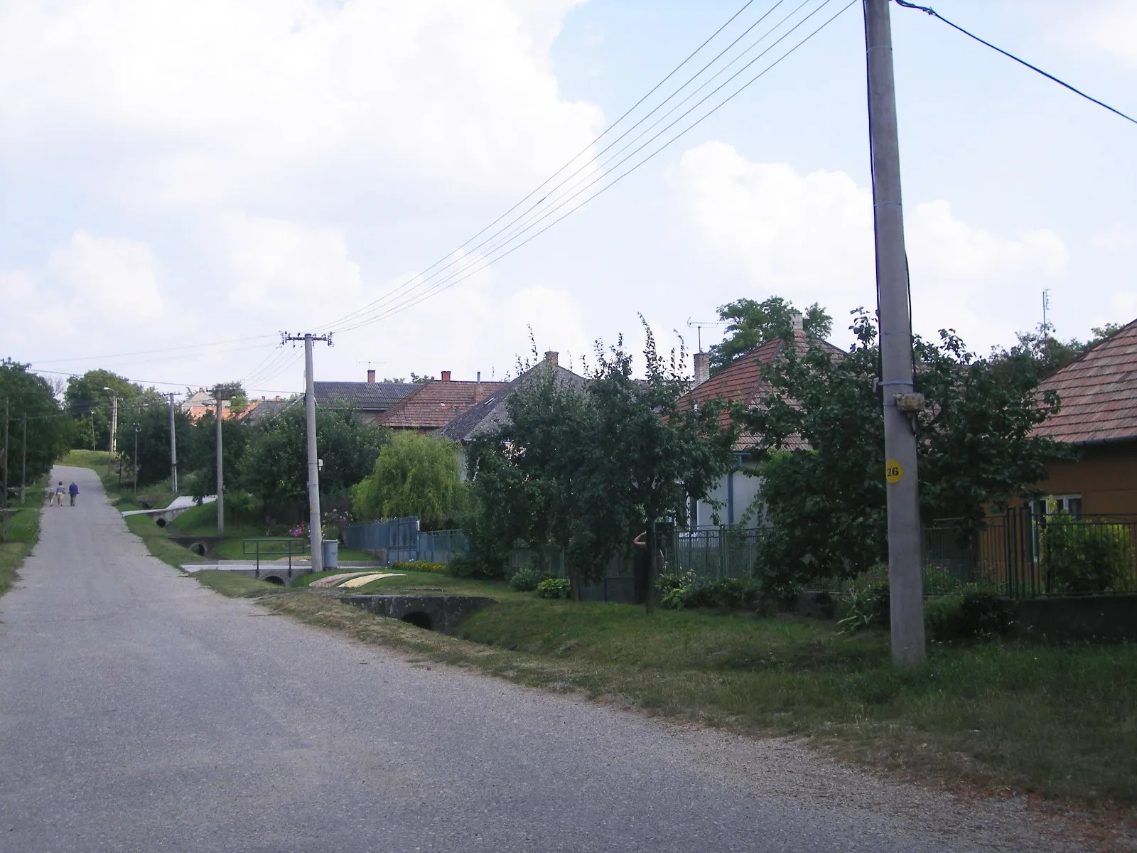 Photo showing: Garampáld - utcakép