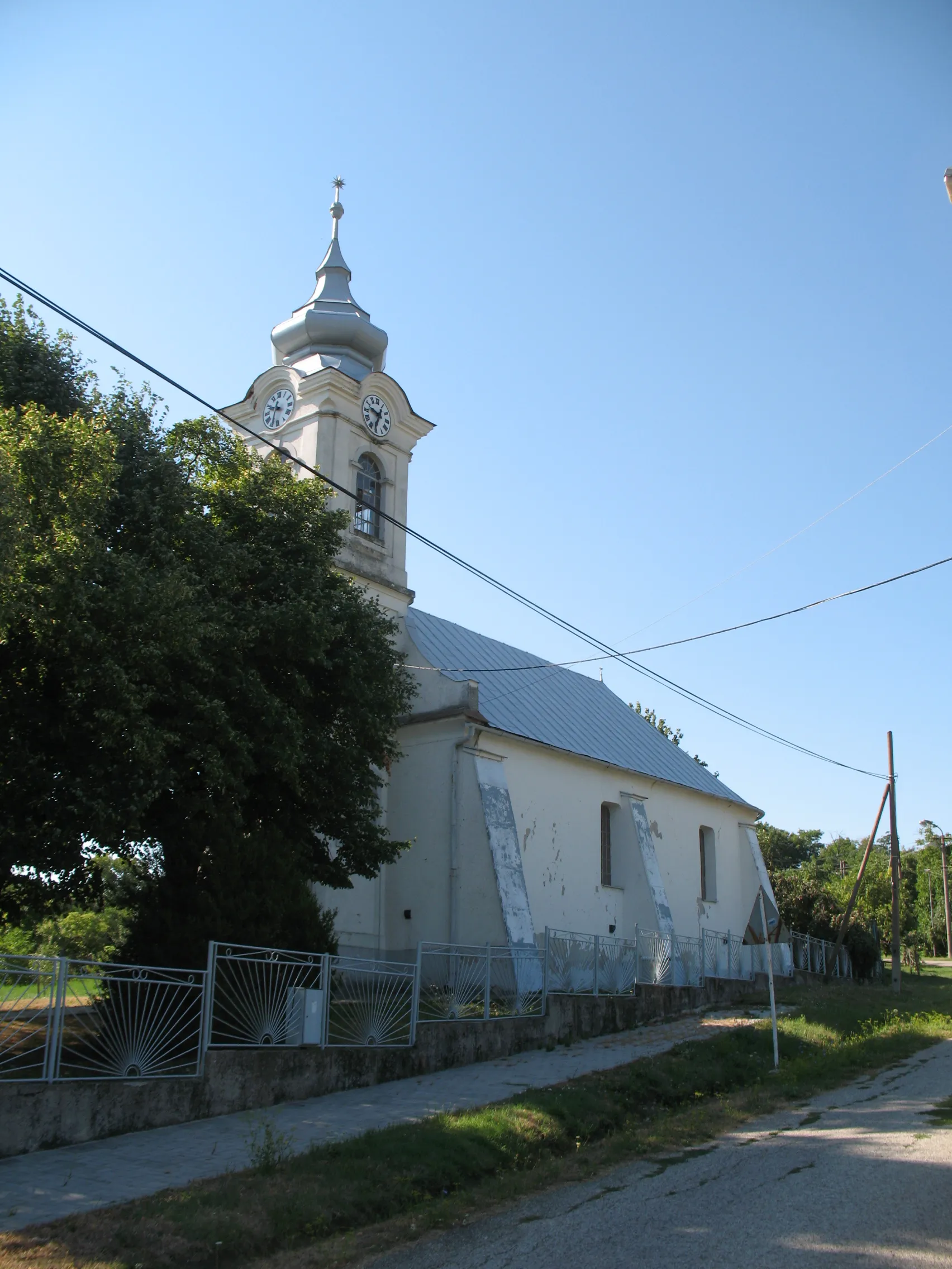 Photo showing: Kisújfalu