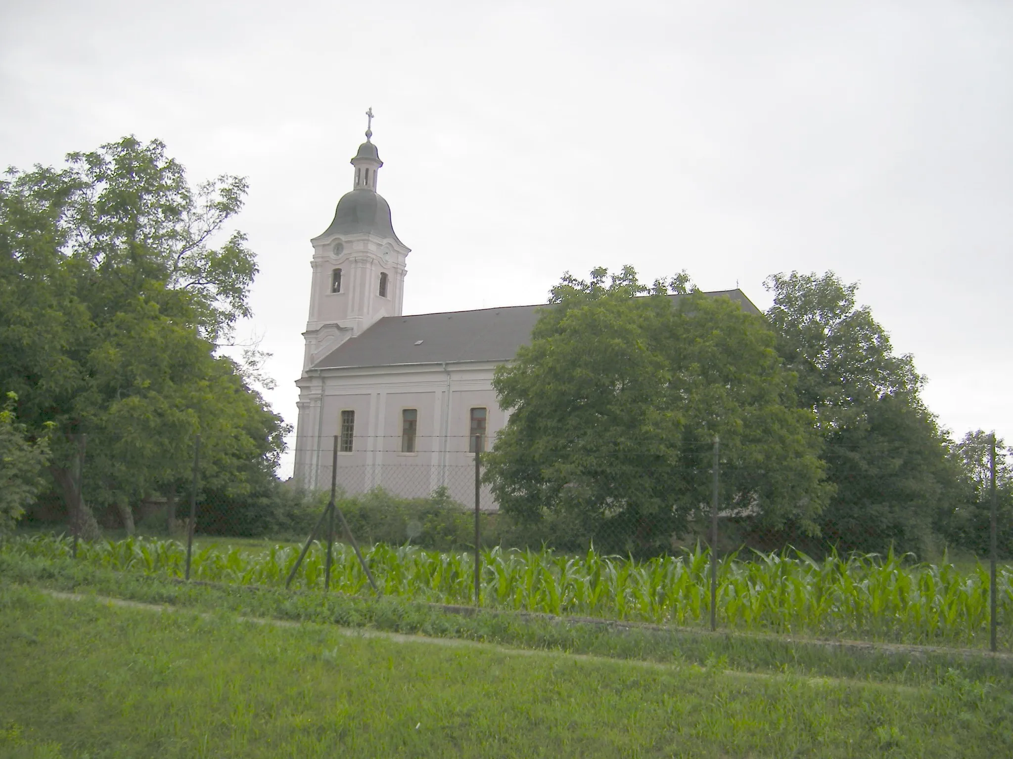 Photo showing: Tekovské Lužany (LV), catholic church