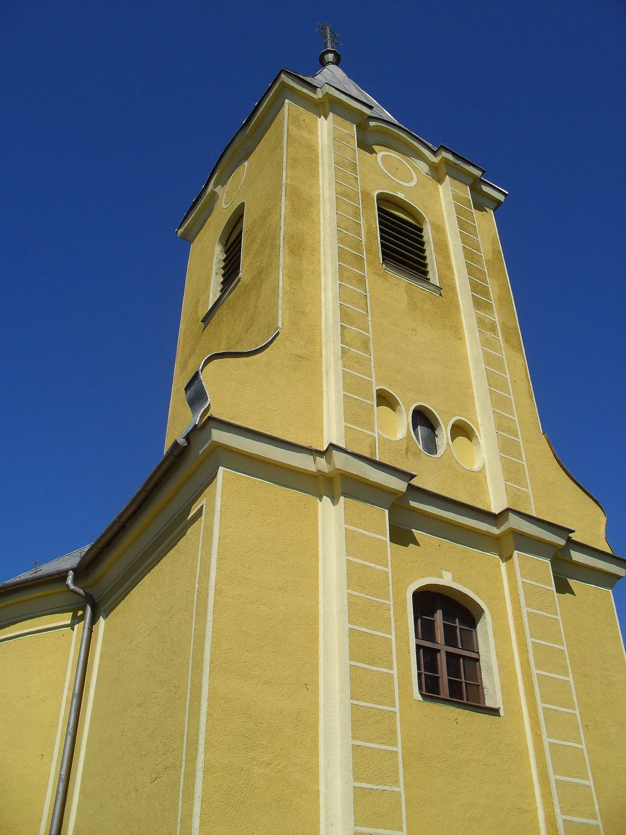 Photo showing: Ekecs - katolikus templom