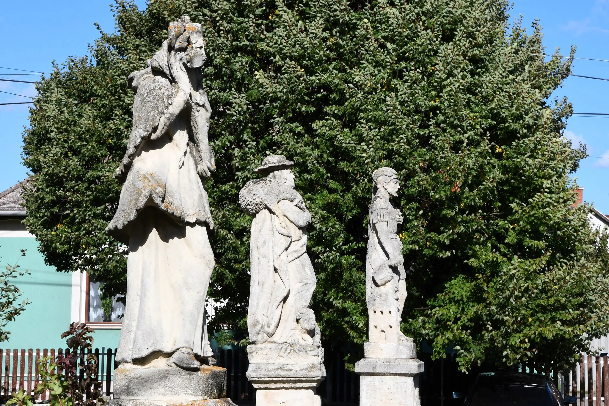 Photo showing: Statue of John of Nepomuk (Vértesboglár)