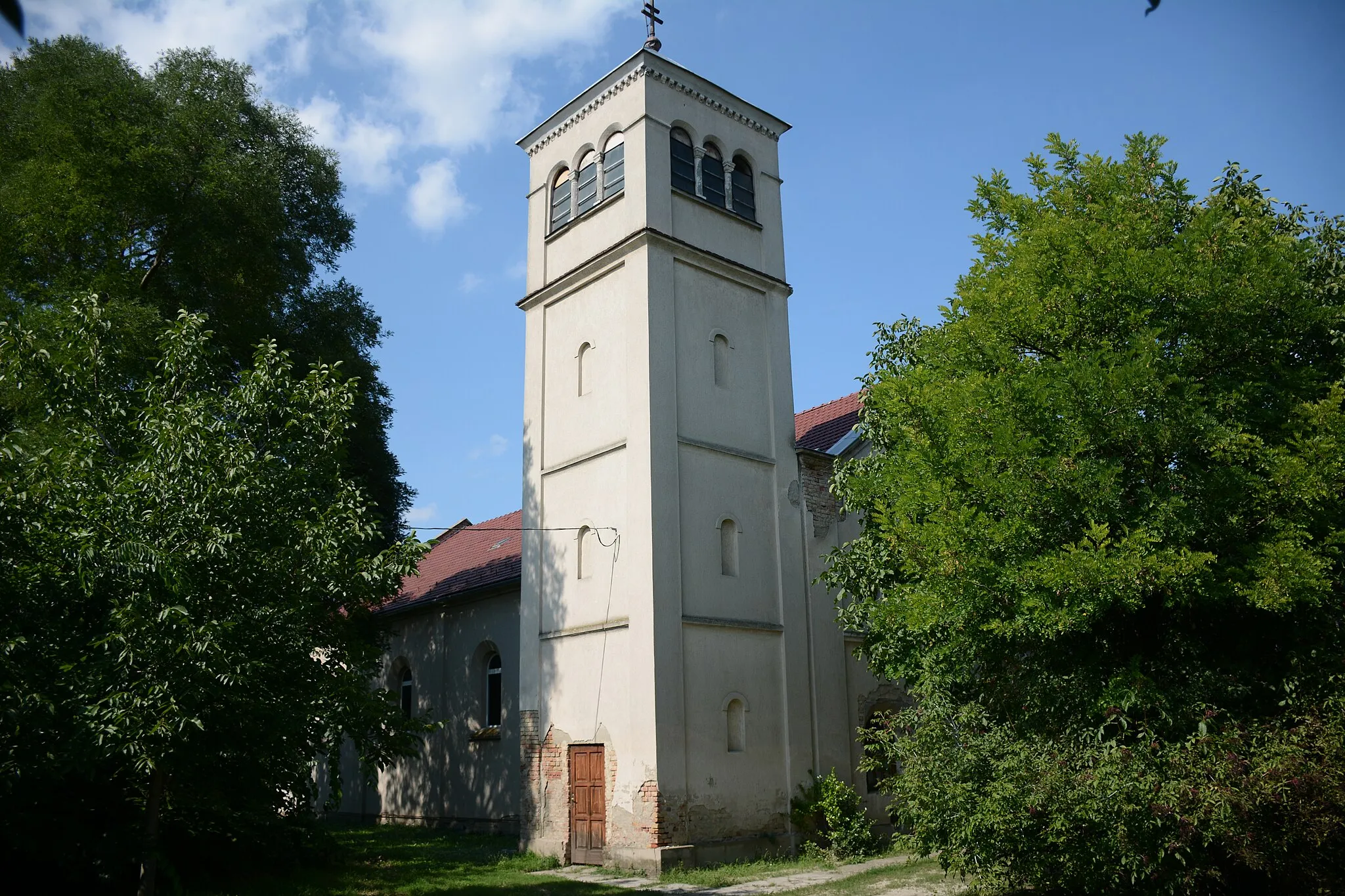 Photo showing: Krisztus Király római katolikus templom, tác