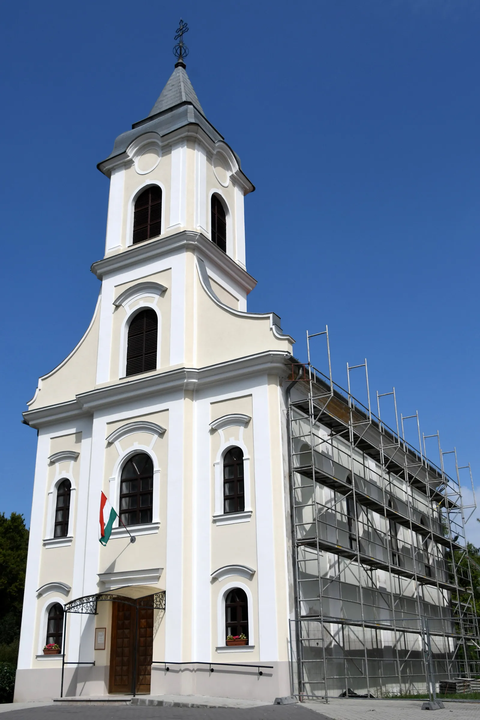 Photo showing: Roman Catholic church in Vének, Hungary