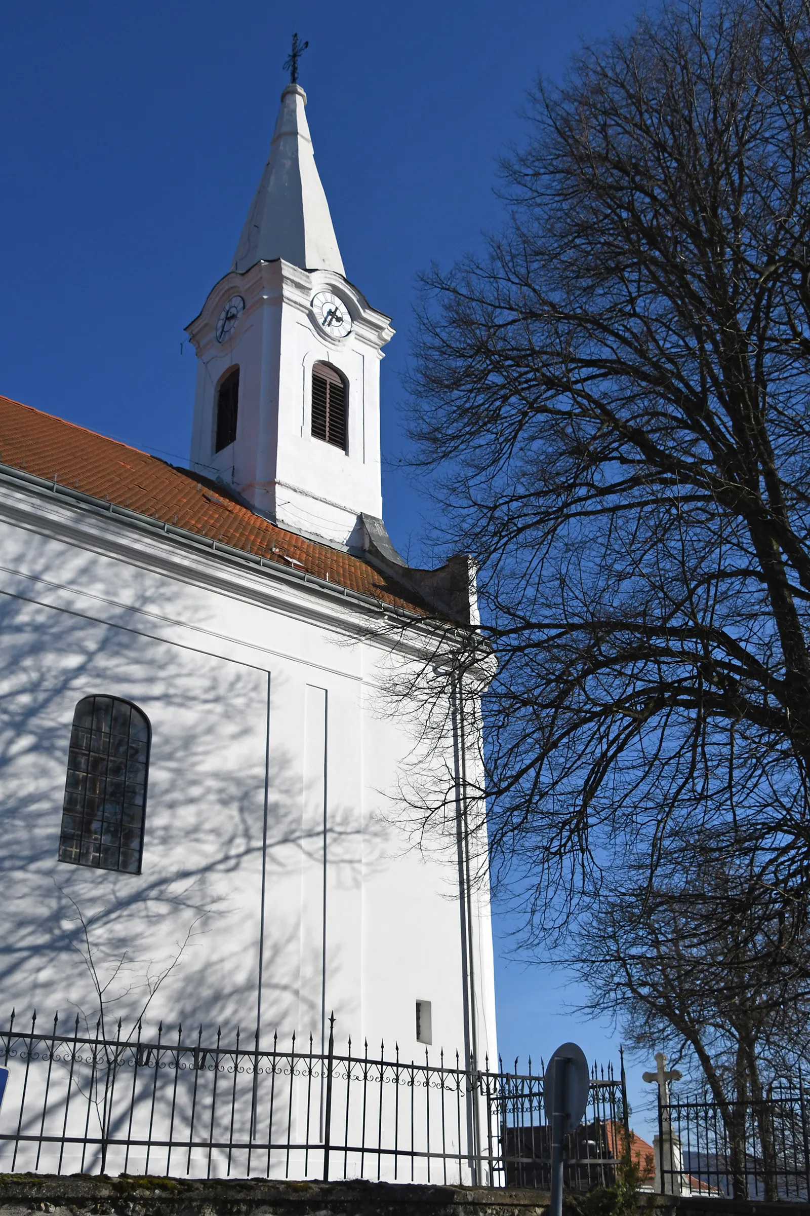 Photo showing: Roman Catholic church in Kislőd, Hungary