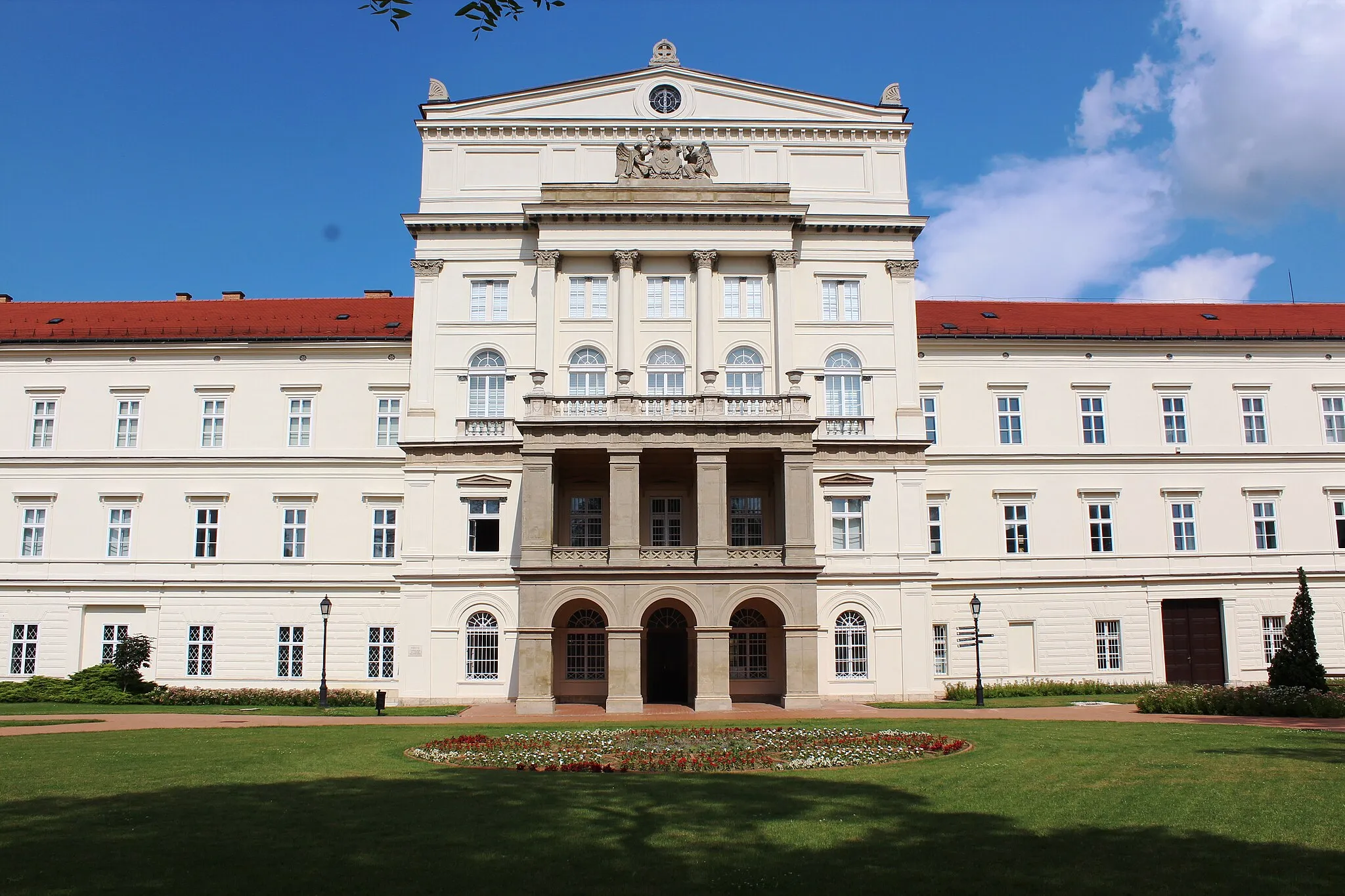 Photo showing: Cistercian Abbey of Zirc, Hungary