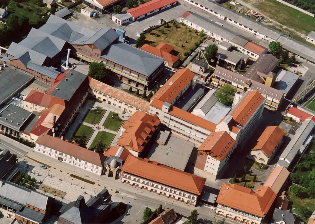 Photo showing: Porcelain manufacturing - Herend - Hungary - Europe