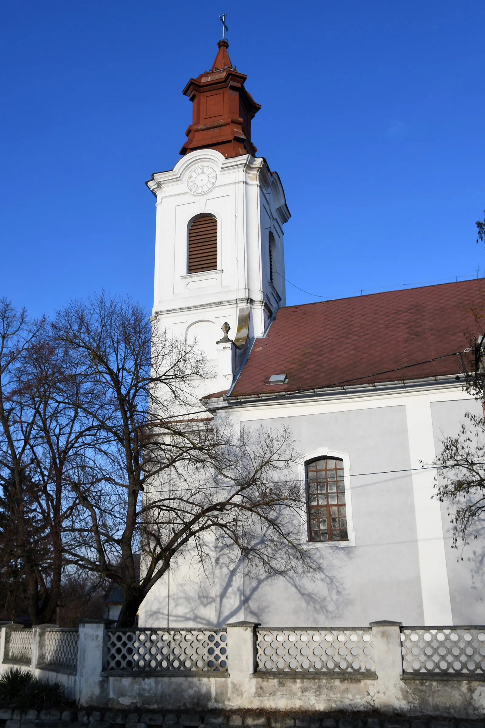 Photo showing: Roman Catholic church in Márkó, Hungary