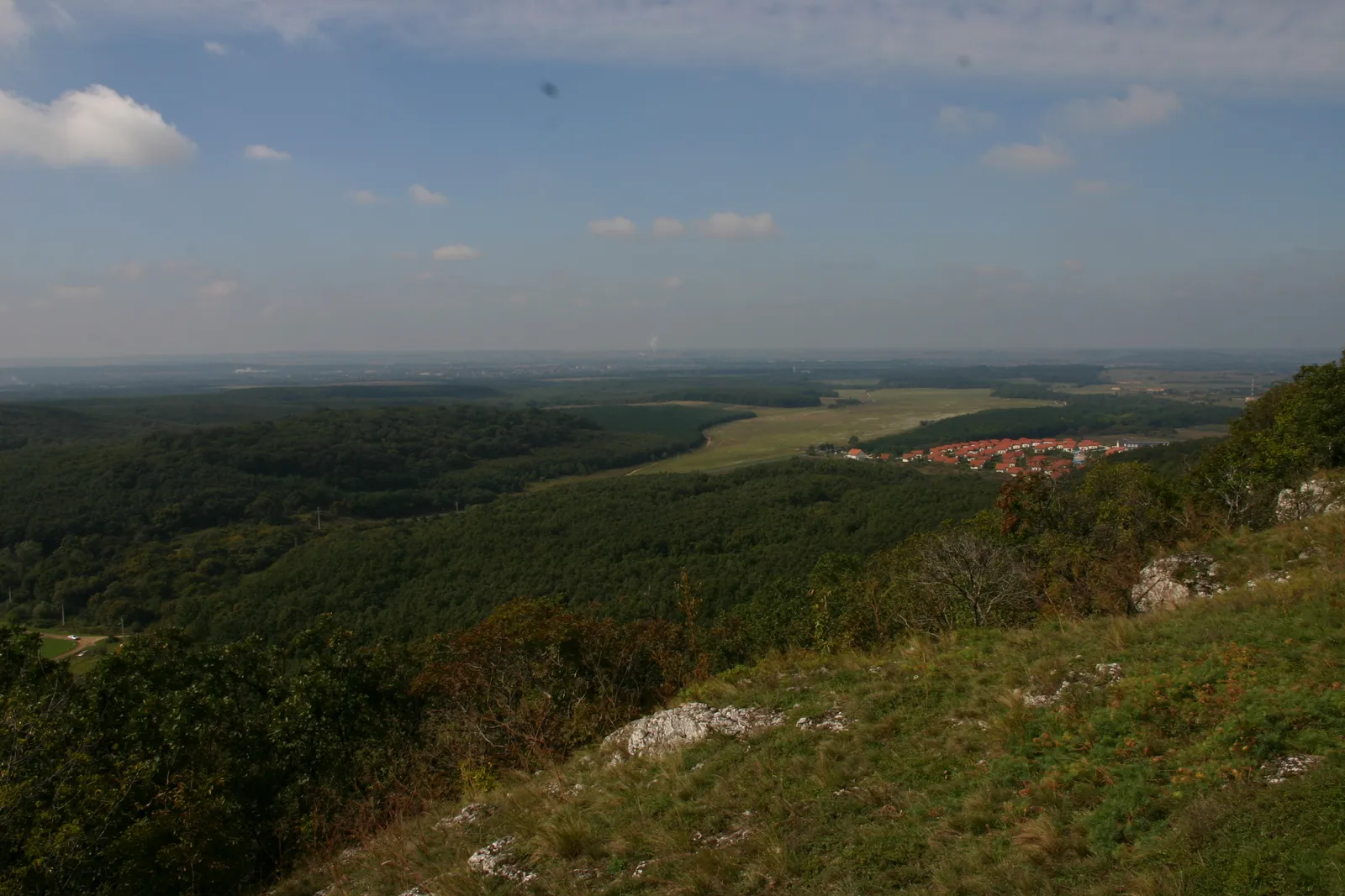 Photo showing: Várgesztesi villapark