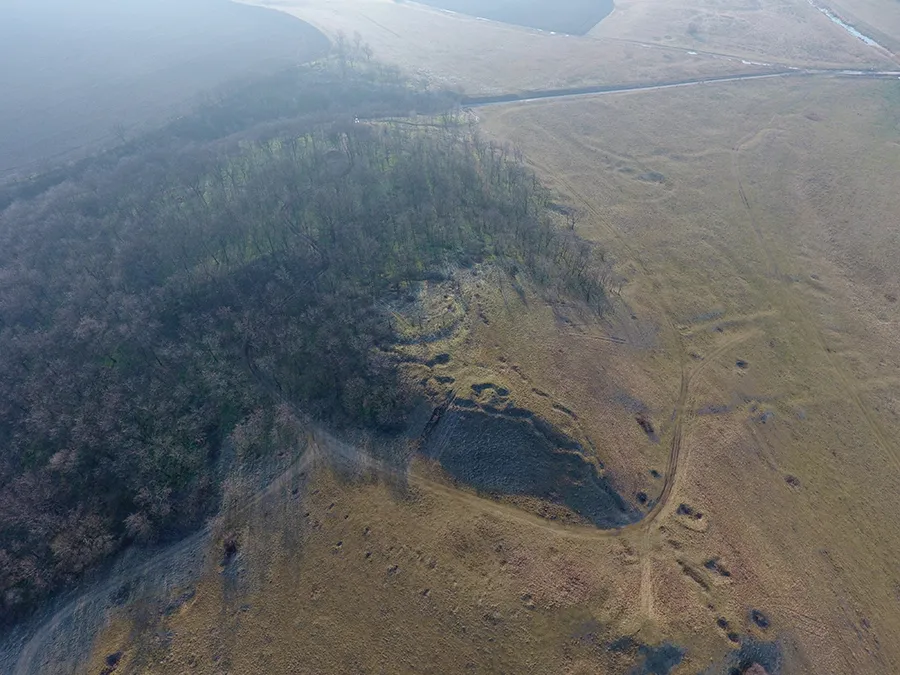 Photo showing: Aba - Belsőbáránd - Bolondvár légi fotója