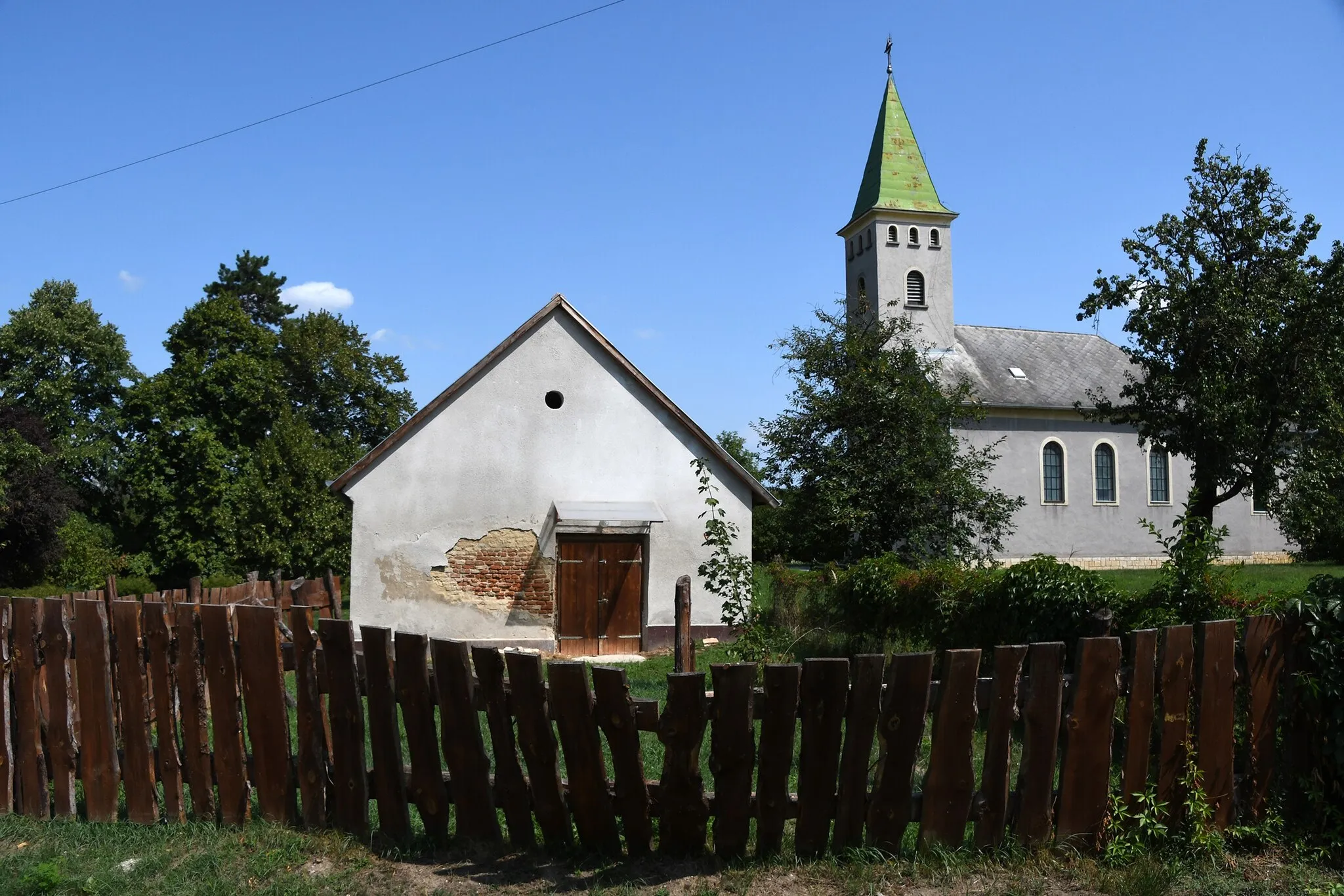 Photo showing: Roman Catholic church in Szalapa, Hungary