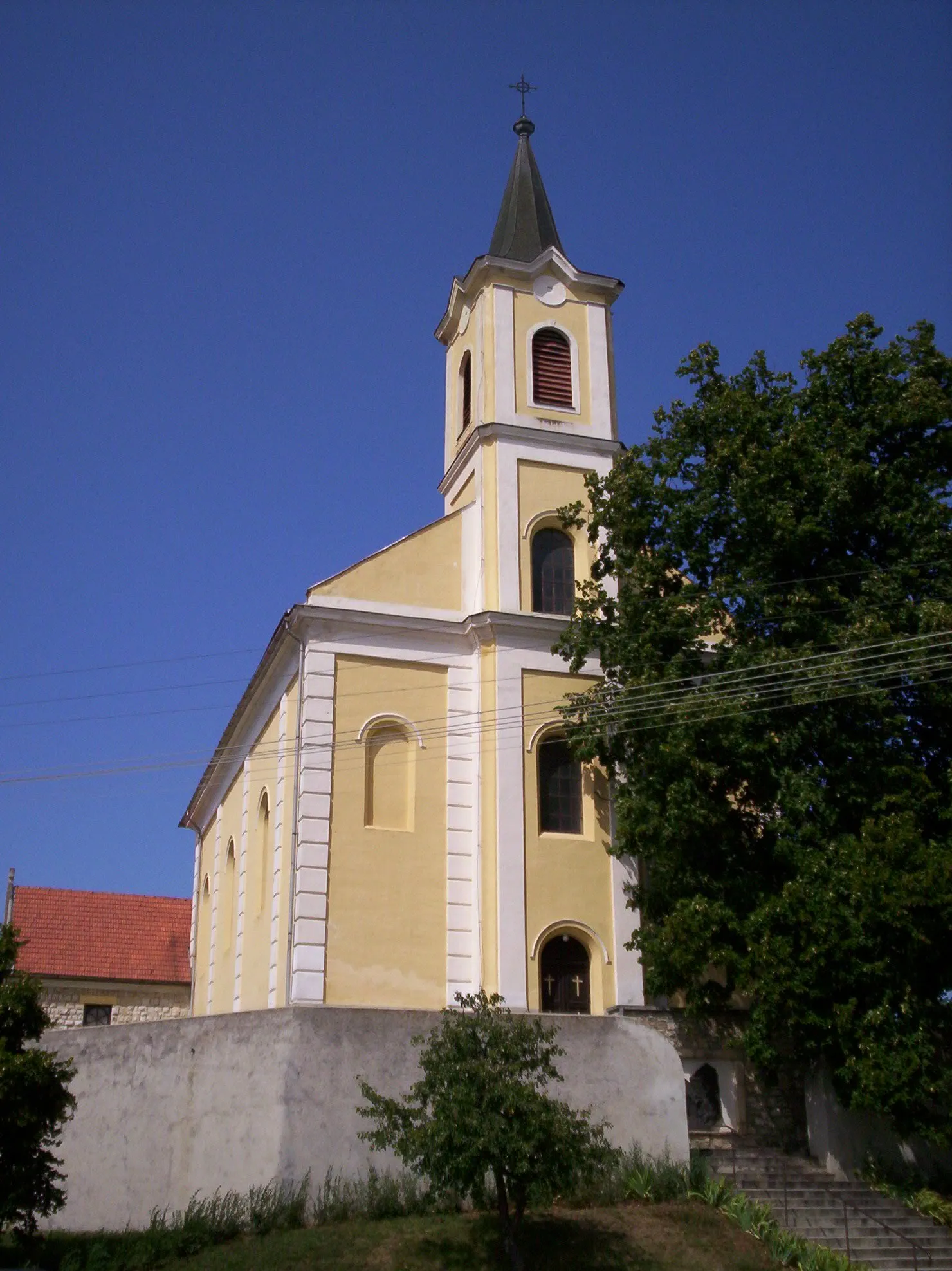 Photo showing: Roman catholic church, Veszprém-Gyulafirátót