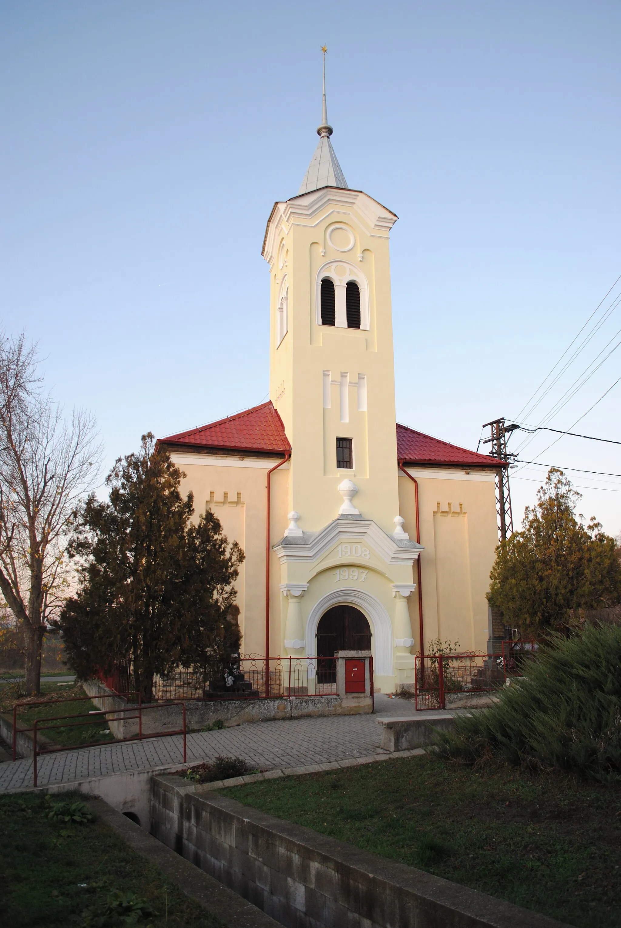 Photo showing: Nagypeszeki ref. templom, 2019.11.30.