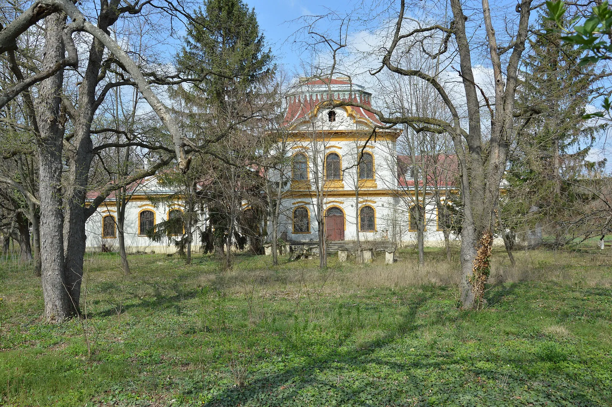 Photo showing: Hauszmann-Gschwind Mansion at Ország utca 23 in Velence, Hungary.