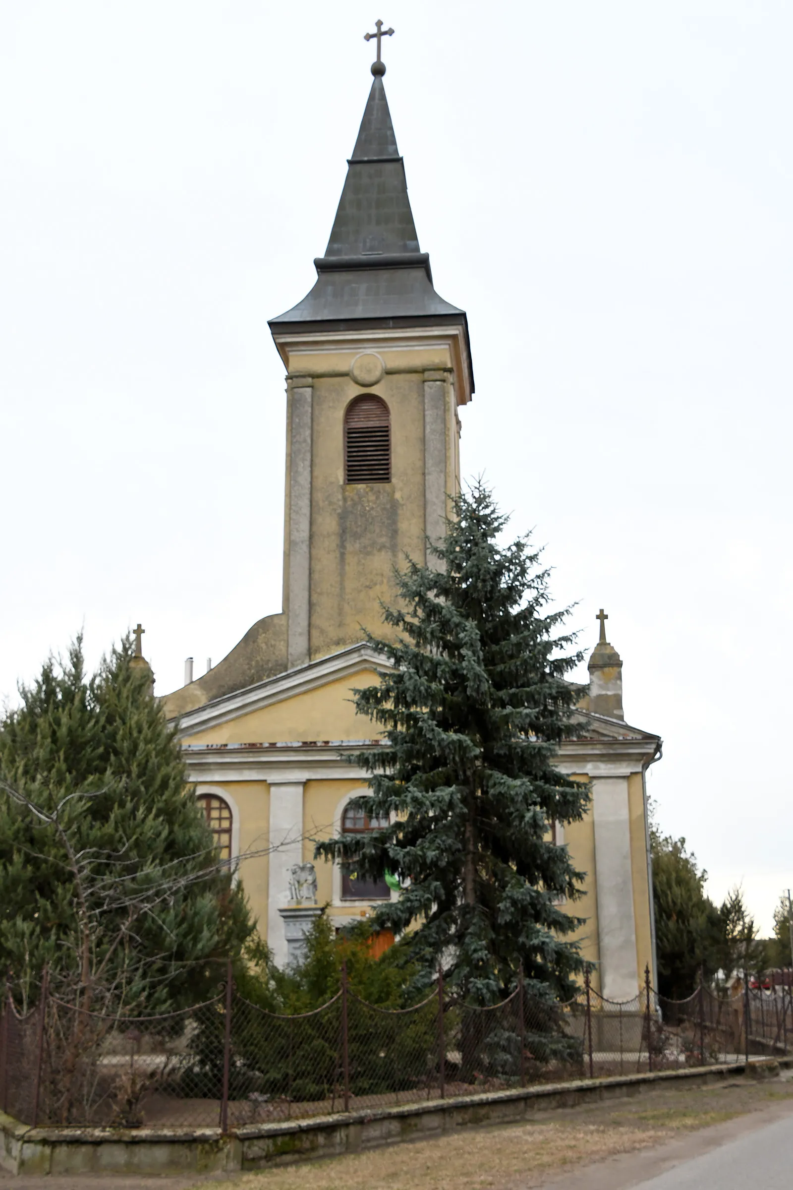 Photo showing: Saint Emeric church (Alap)