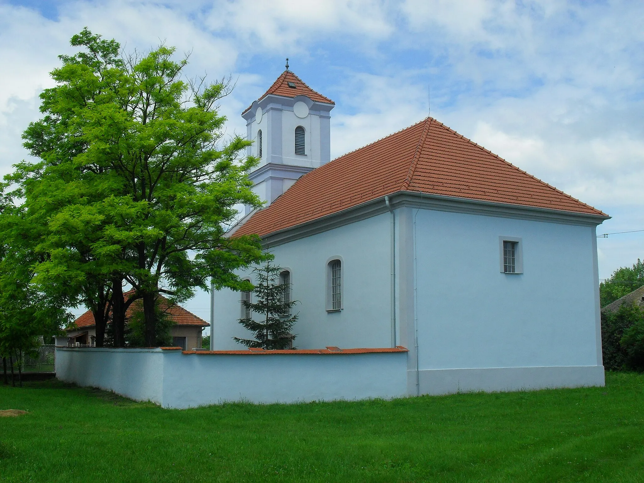 Photo showing: Nagykeszi - református templom