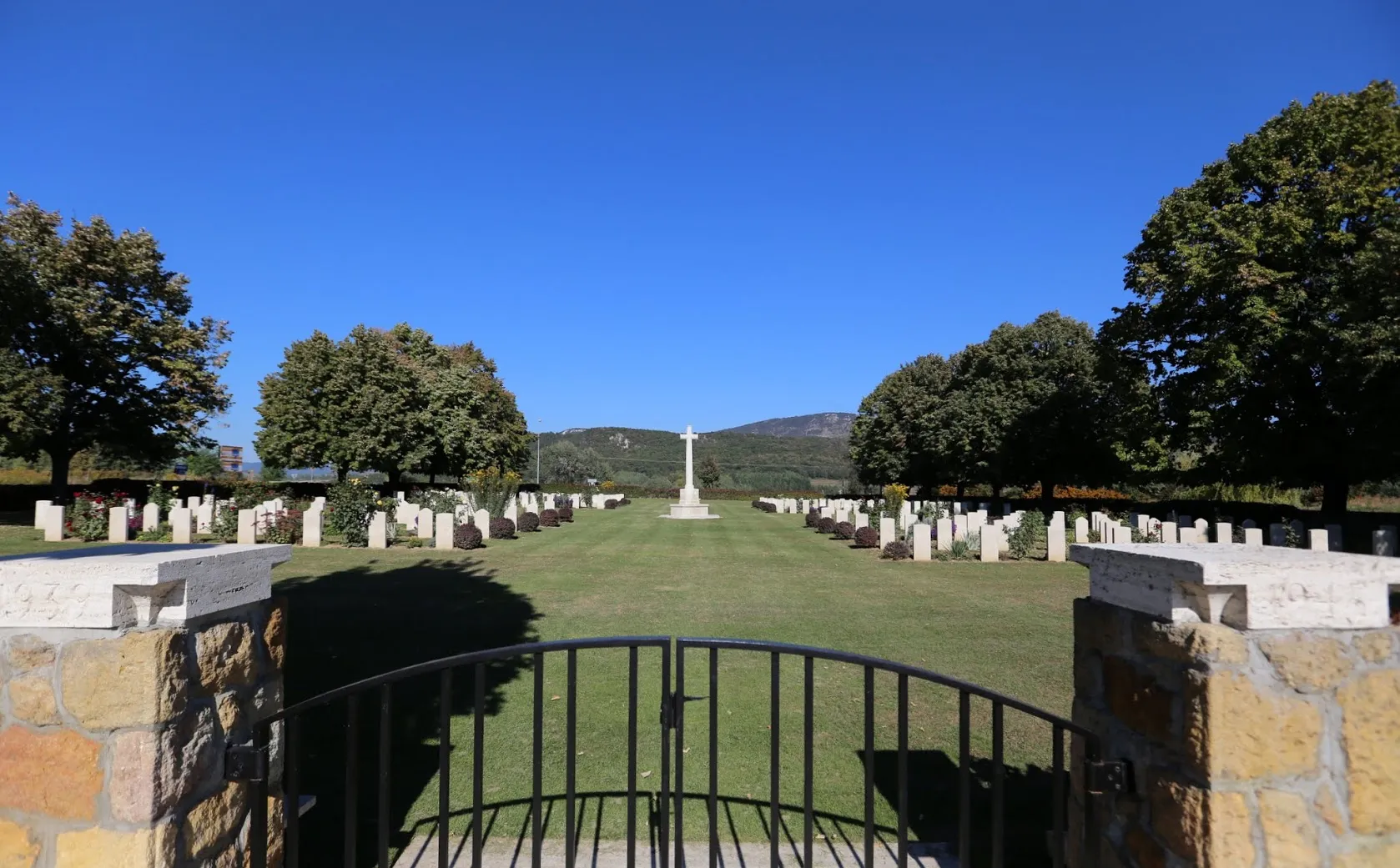 Photo showing: Brit katonai temető
