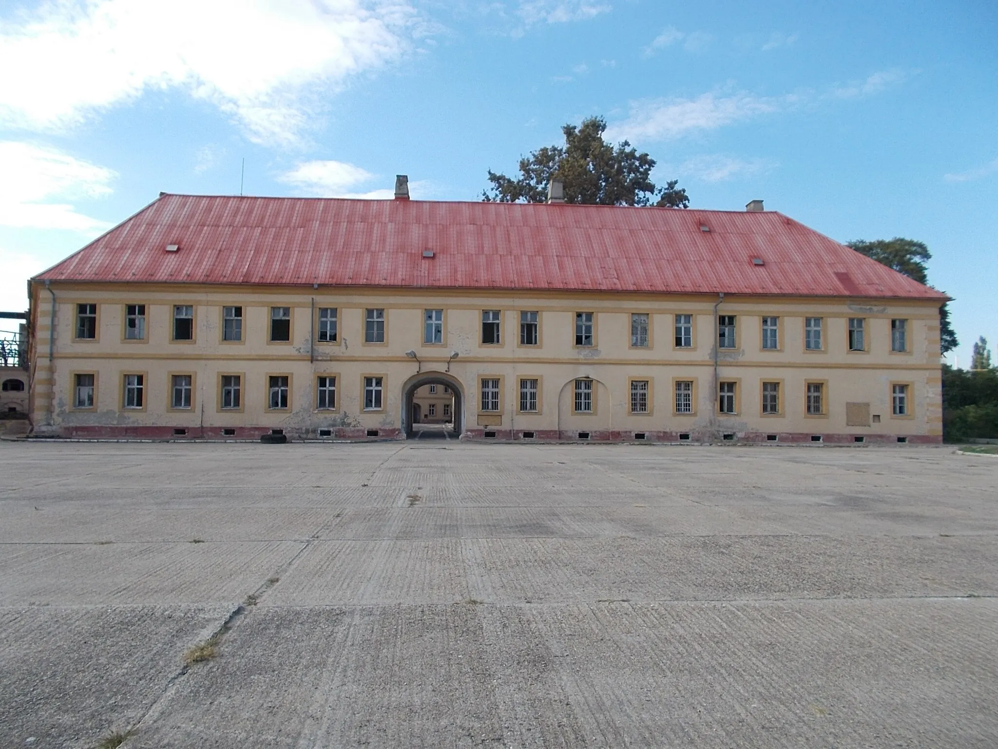 Photo showing: This media shows the protected monument with the number 401-302/3 CHMSK/401-302/3,CHMSK/401-302(other) in the Slovak Republic.