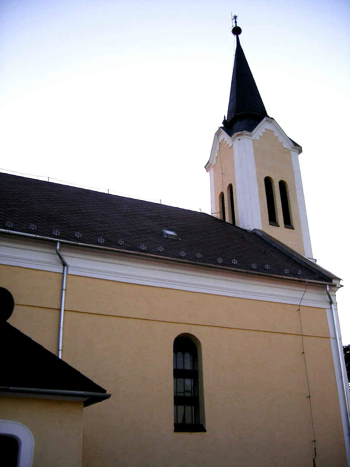 Photo showing: Dél-Komárom/Szőny - református templom
