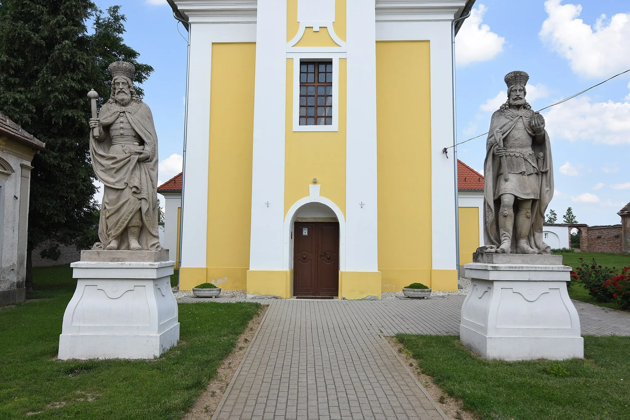 Photo showing: Penitent Magdalene Church in Felsoság Simaság