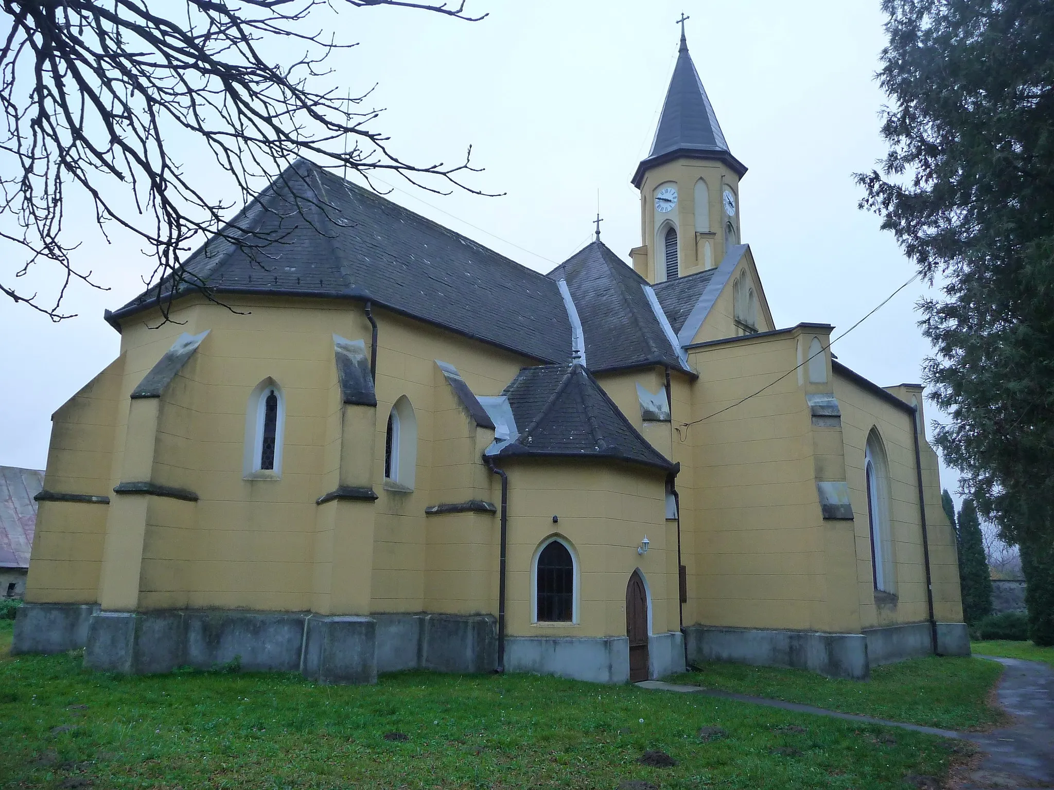 Photo showing: Az alsózsidi templom kelet-északkeletről, Várvölgy