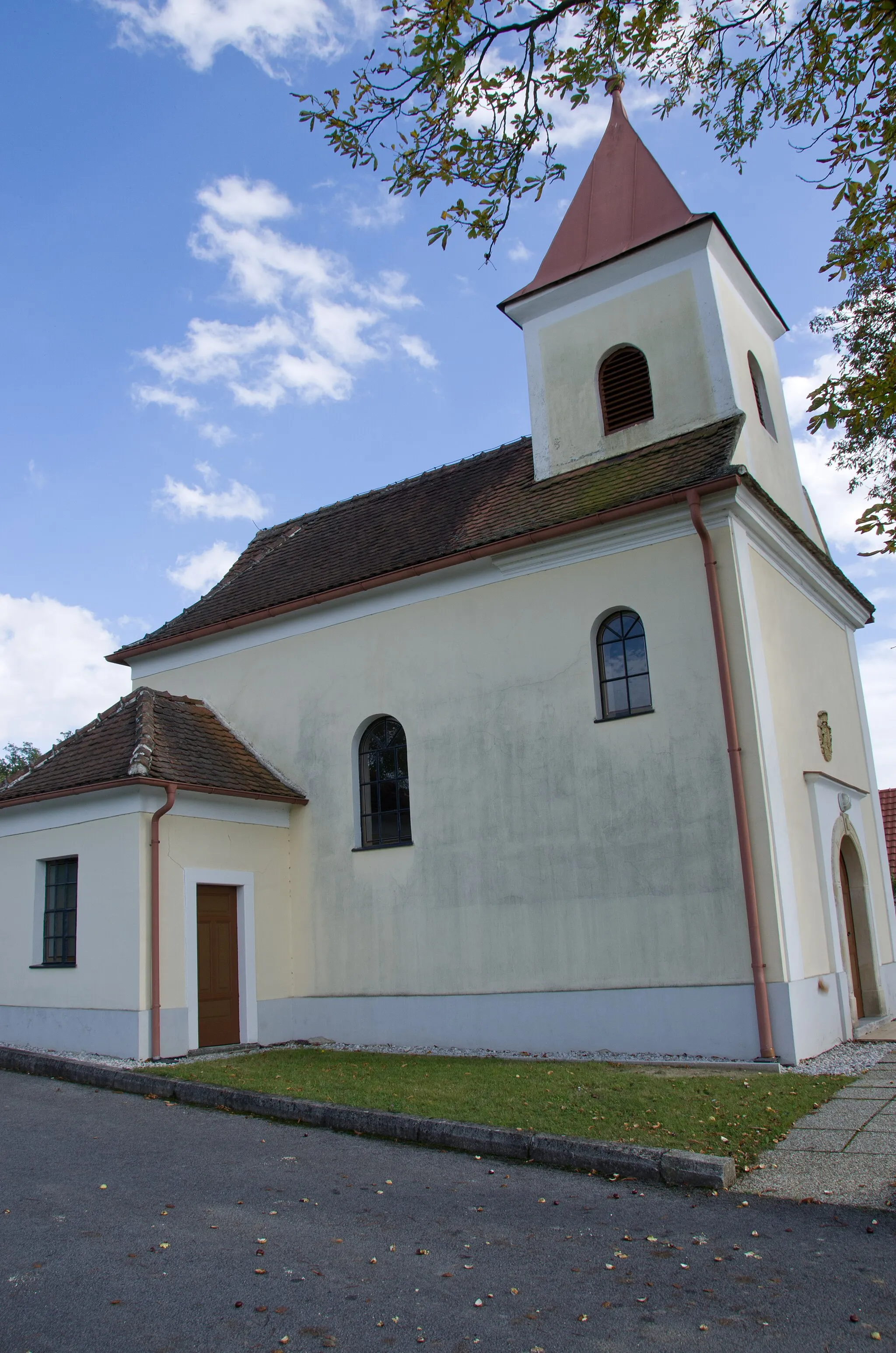 Photo showing: Kath. Filialkirche Zur Unbefleckten Empfängnis