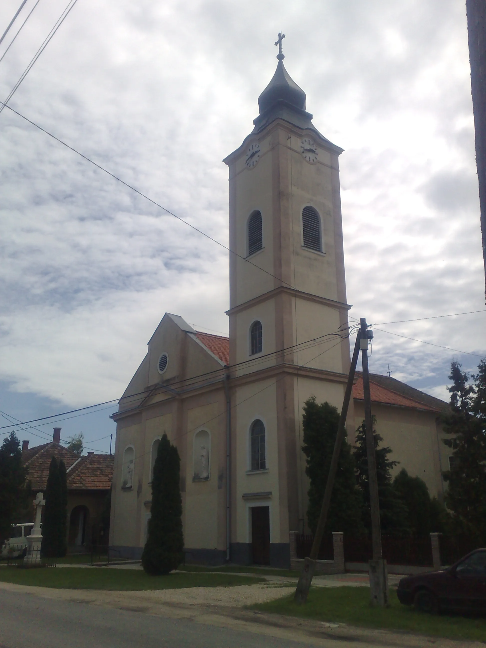 Photo showing: Dör - Roman Catholic Church