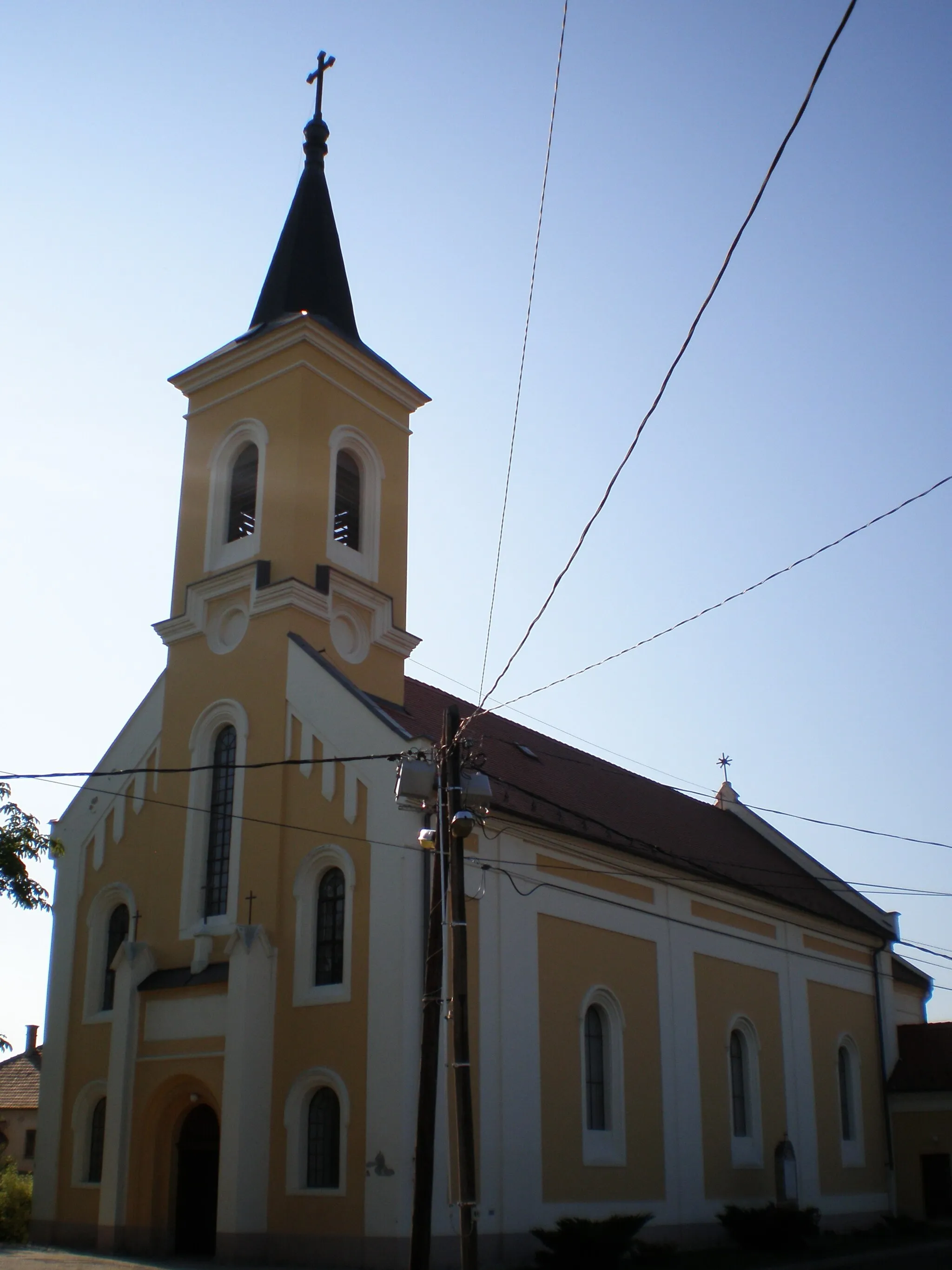 Photo showing: Nagybajcsi római katolikus templom (Nagybajcs, Győr-Moson-Sopron megye, Magyarország)