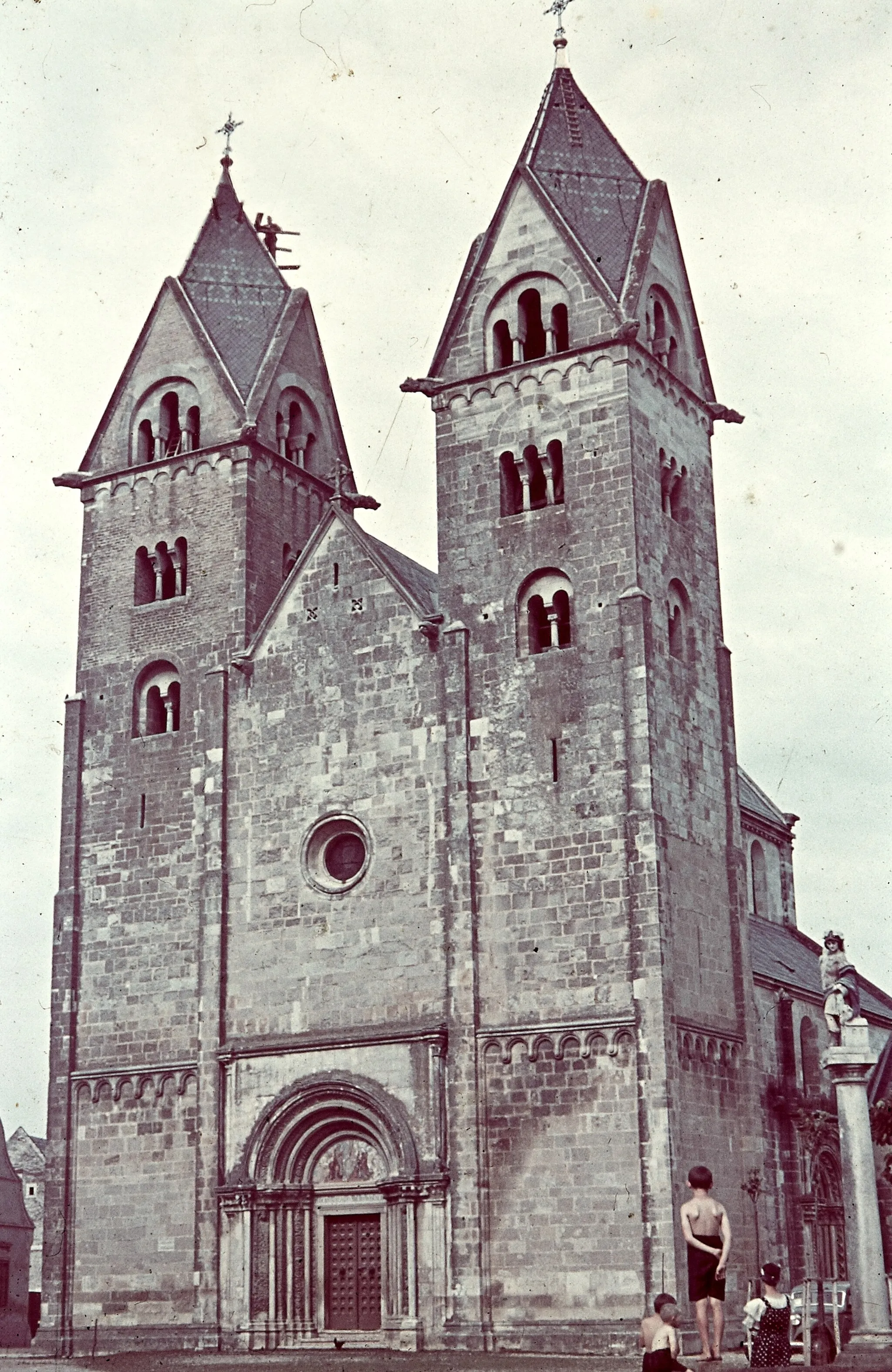 Photo showing: Lébény (?), Szent Jakab apostol római katolikus templom.