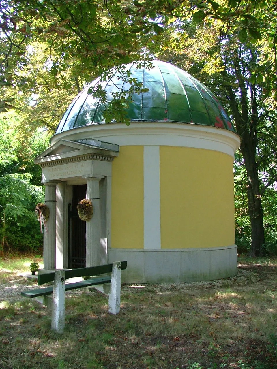 Photo showing: Cirák, Király chapel