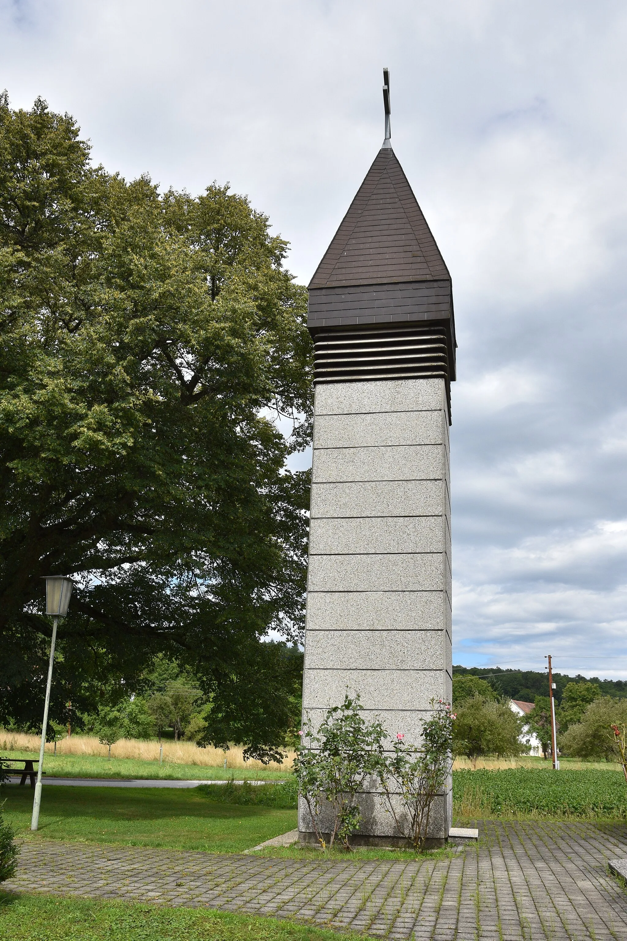 Photo showing: Church Filialkirche zum Saint Stephan, Höll