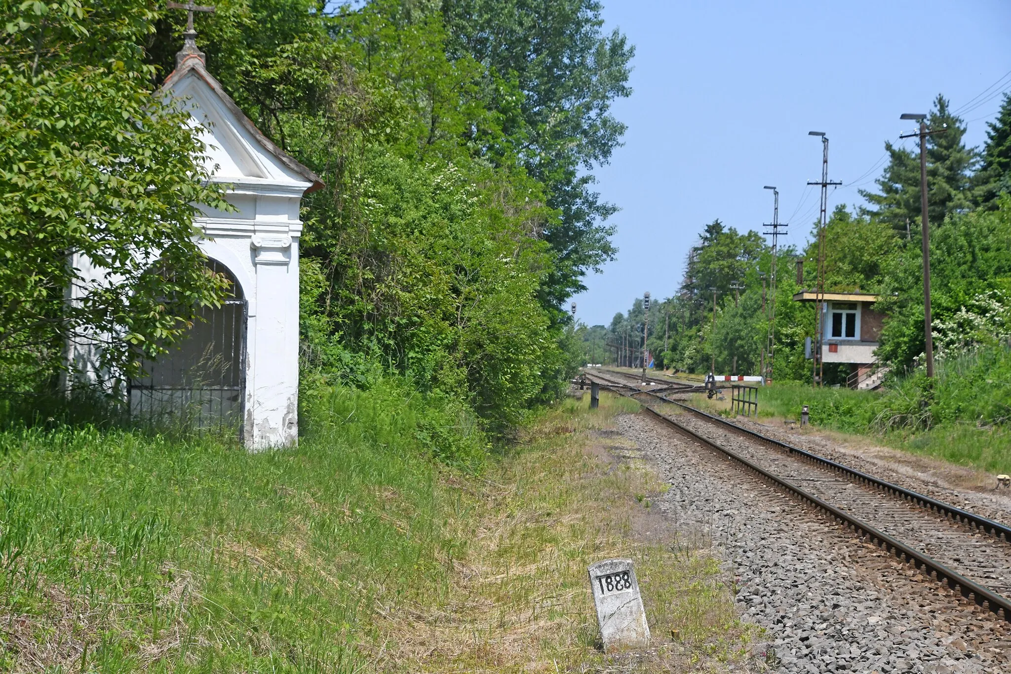 Photo showing: Wayside shrine of Saint John of Nepomuk in Újudvar, Kámáncspuszta