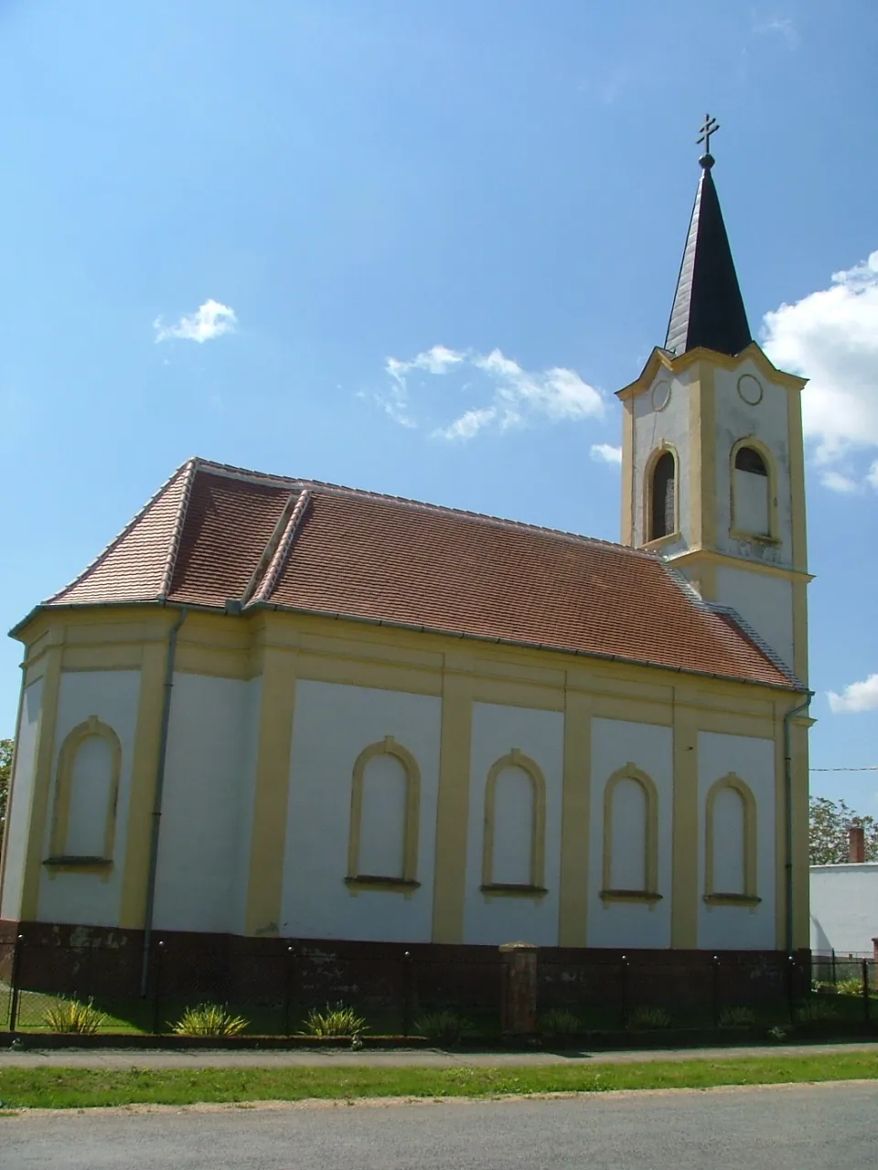 Photo showing: Porpác Kirche
