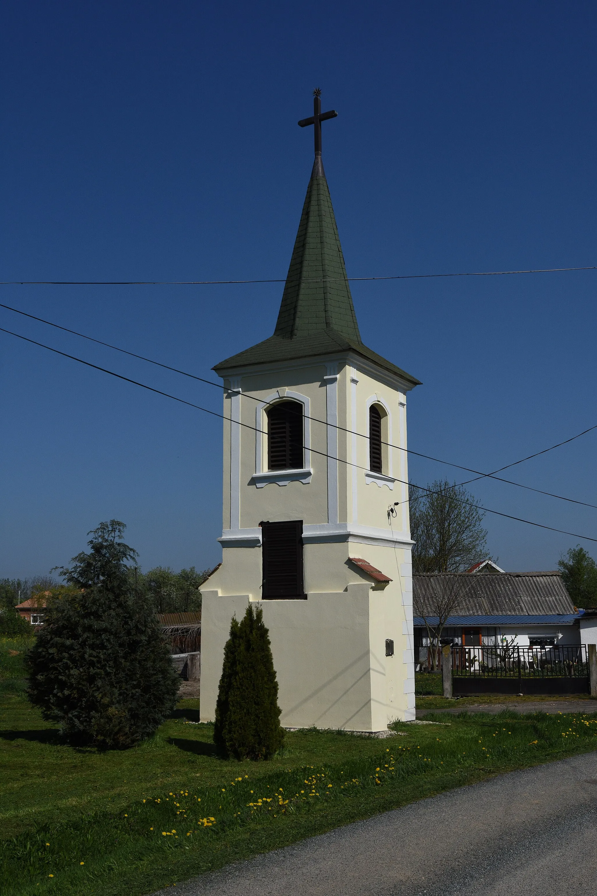 Photo showing: Rádóckölked Belfries in Hungary