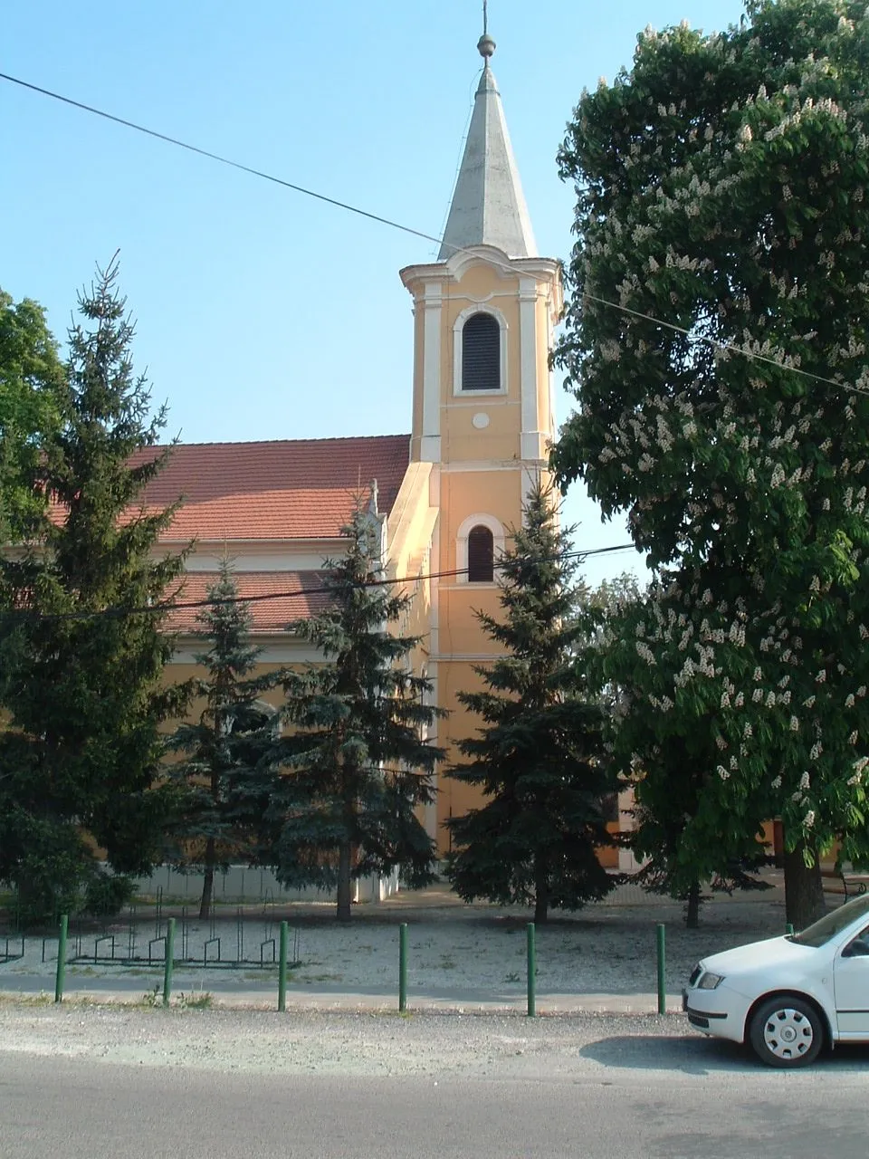 Photo showing: Gencsapáti, Church of Nagygencs, Szent Jakab-templom