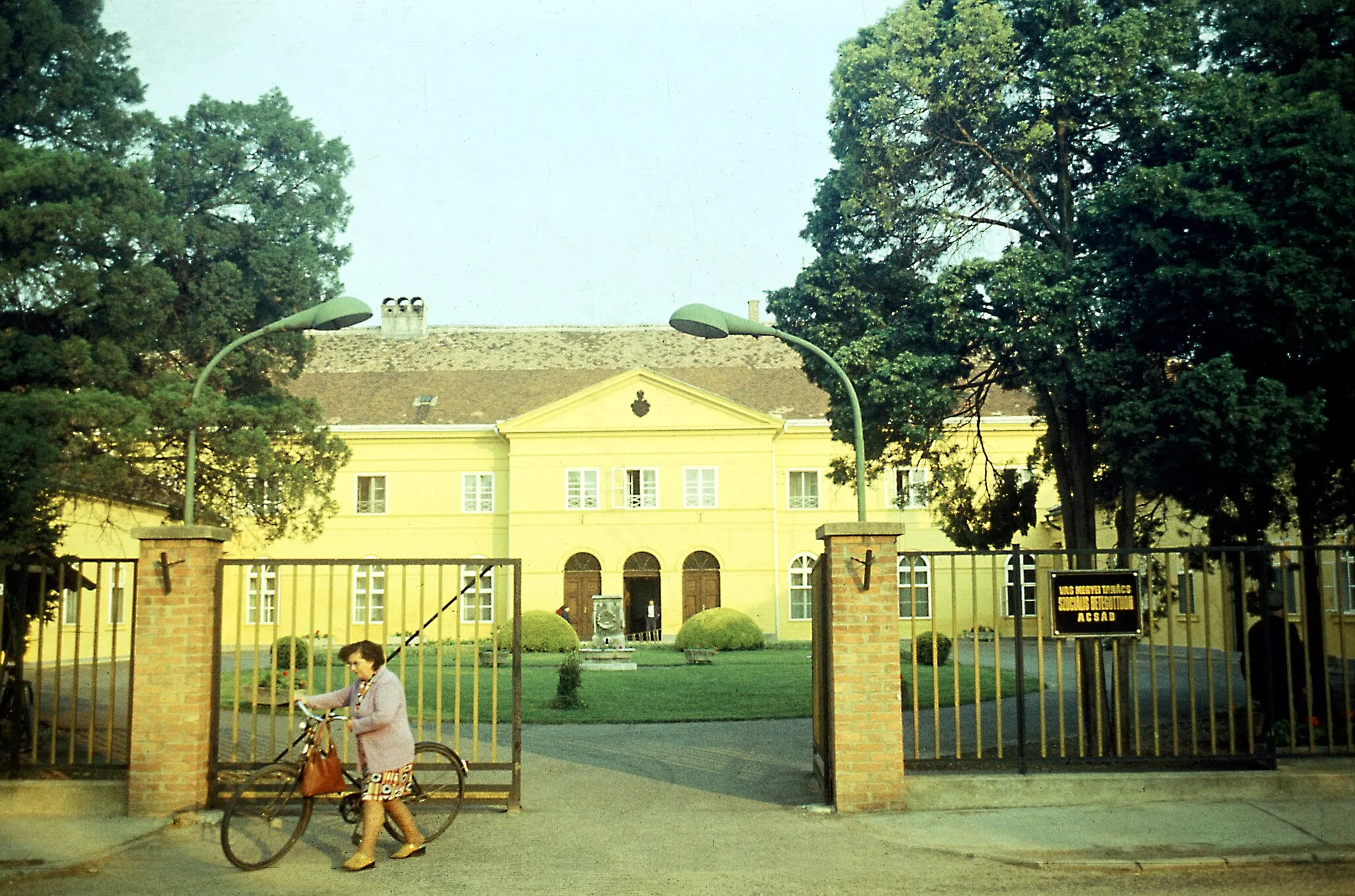 Photo showing: Acsád, the Szegedy palace