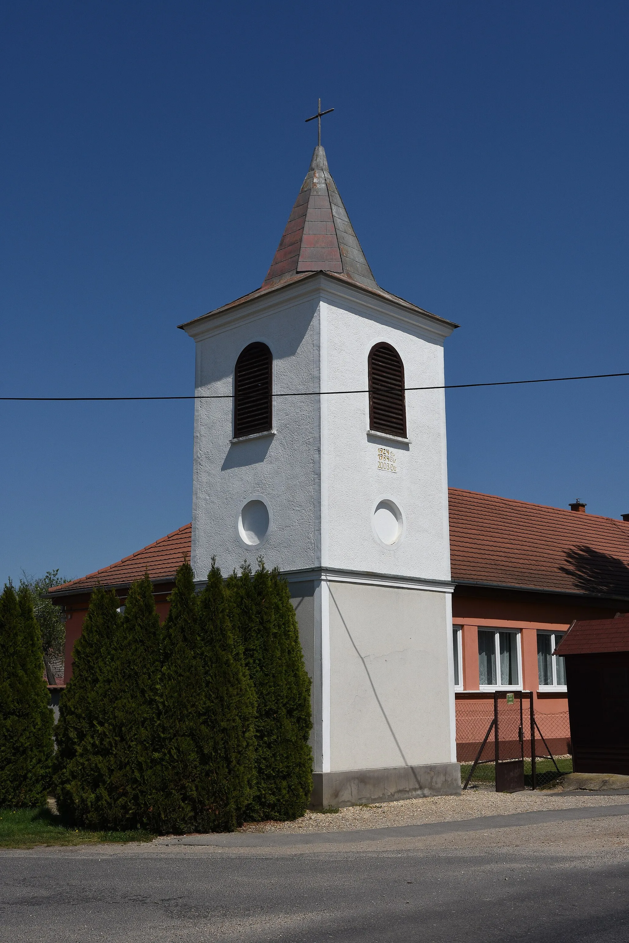 Photo showing: Glockenturm Rábaszenttamás