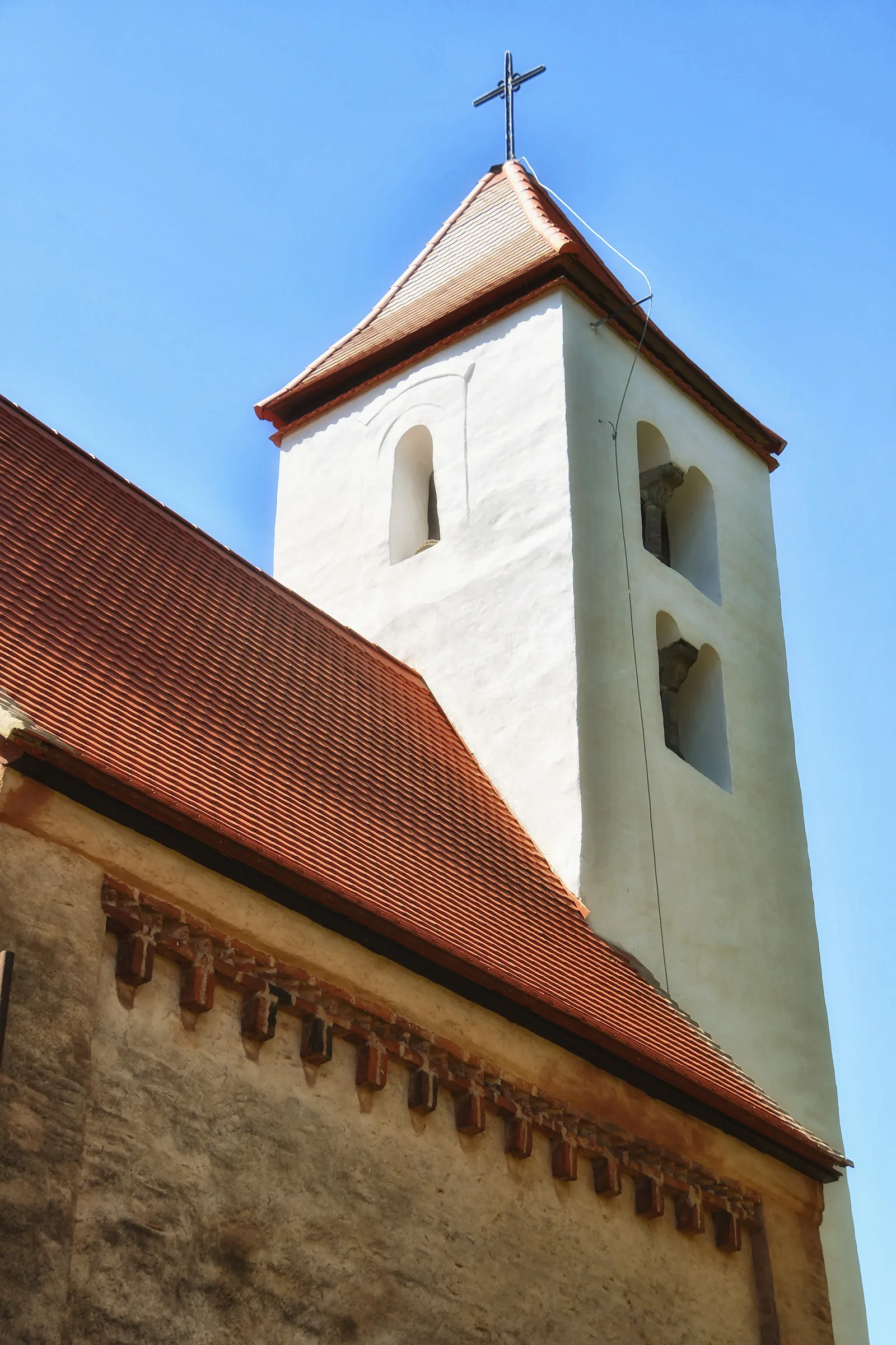 Photo showing: The St. Michael's Church in Csempeszkopács, Hungary