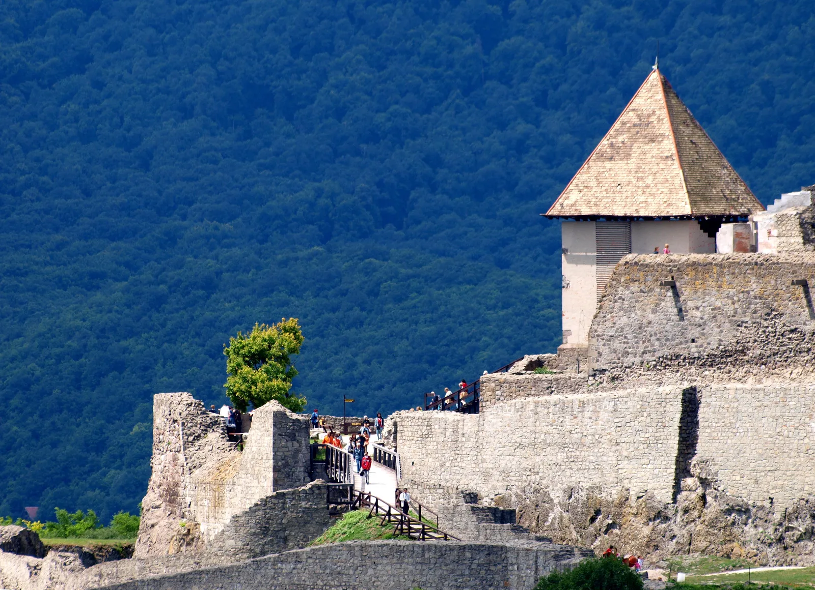 Photo showing: Fellegvár (Visegrád, Várhegy)