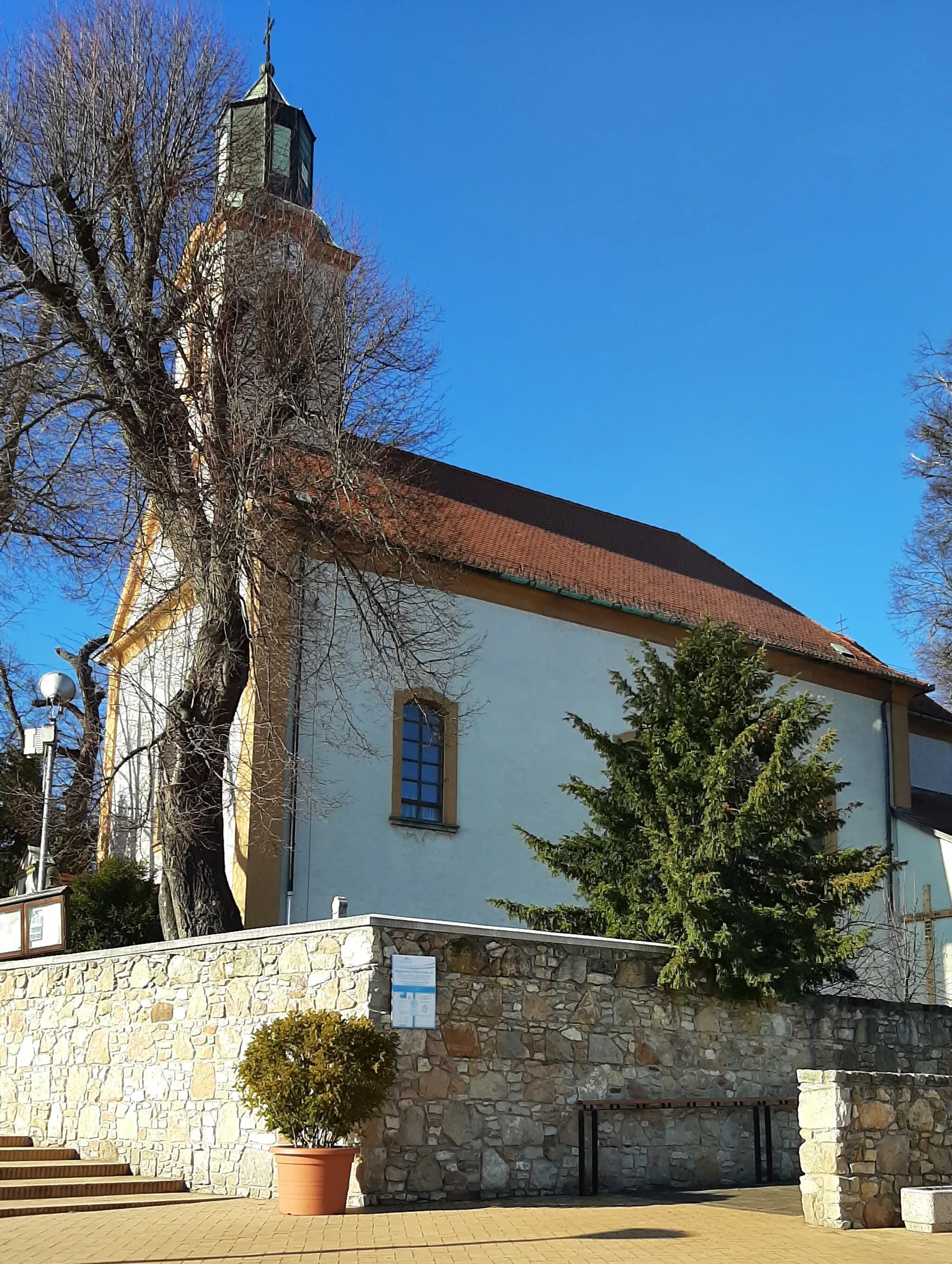 Photo showing: The Church in Nagykovácsi in Tisza István tér