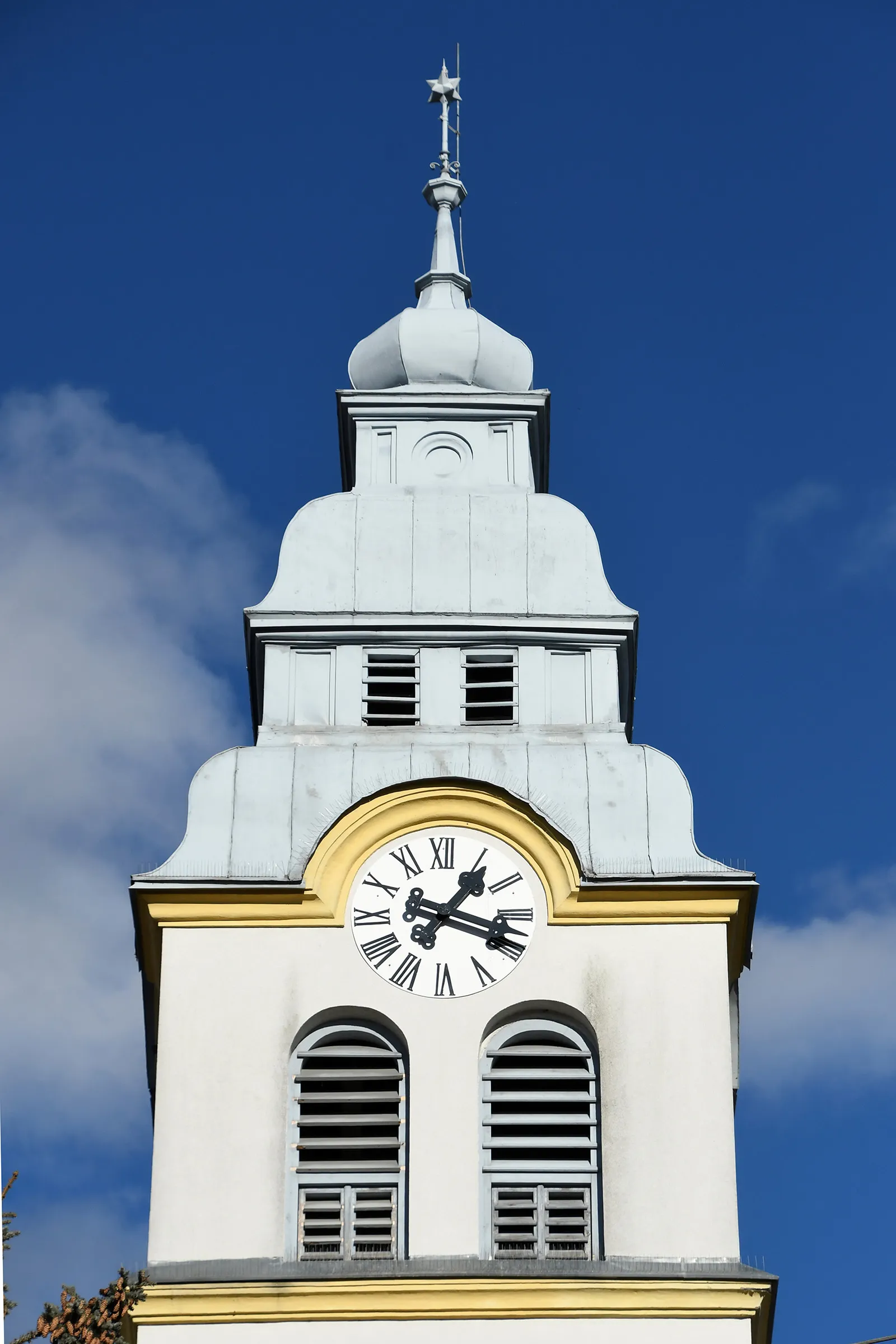 Photo showing: Reformed church in Szada, Hungary