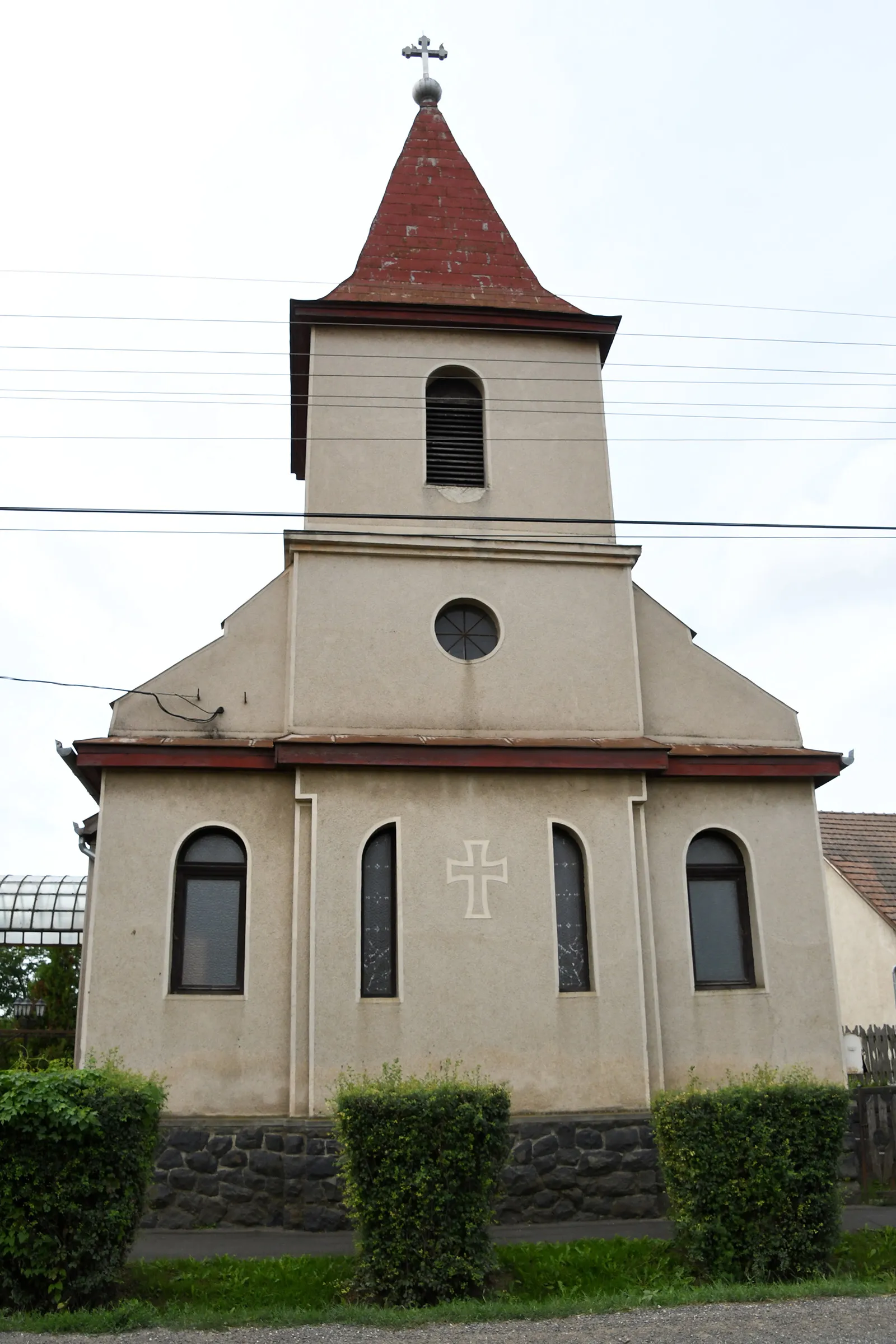 Photo showing: Roman Catholic church in Nógrádkövesd, Hungary