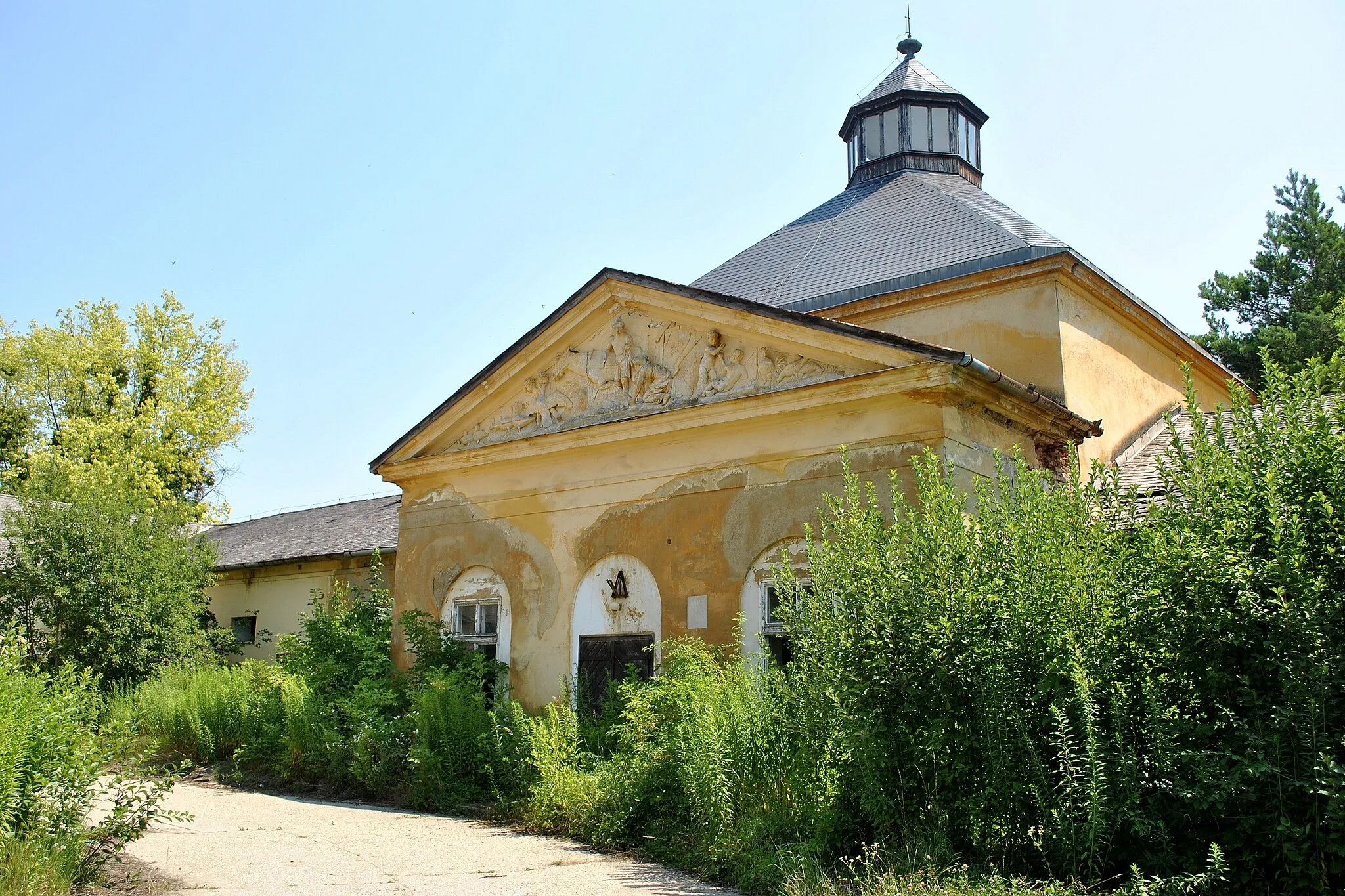 Photo showing: Istállókastély (Gödöllő, Babatipuszta)