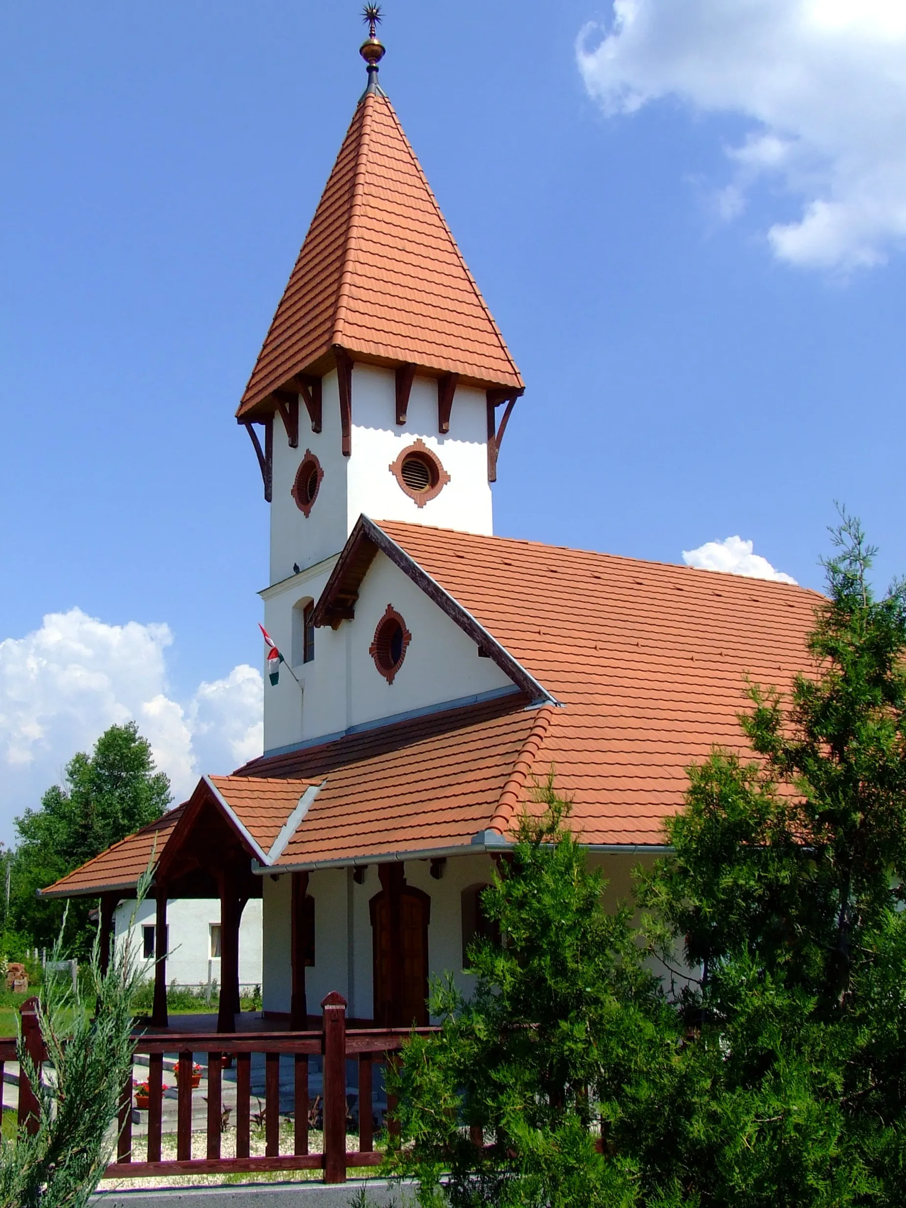 Photo showing: Az apaji református templom