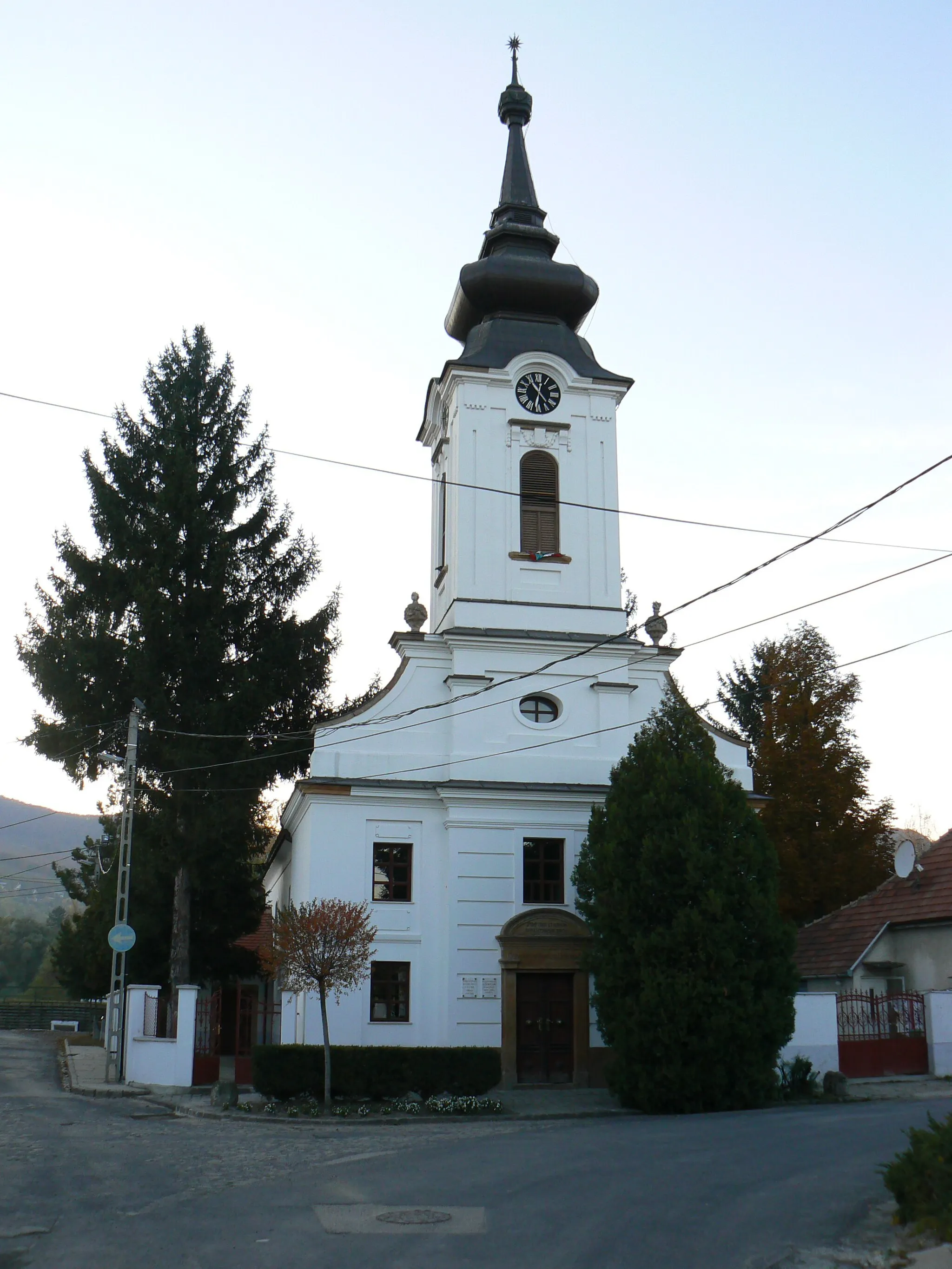 Photo showing: Pócsmegyer, Templom