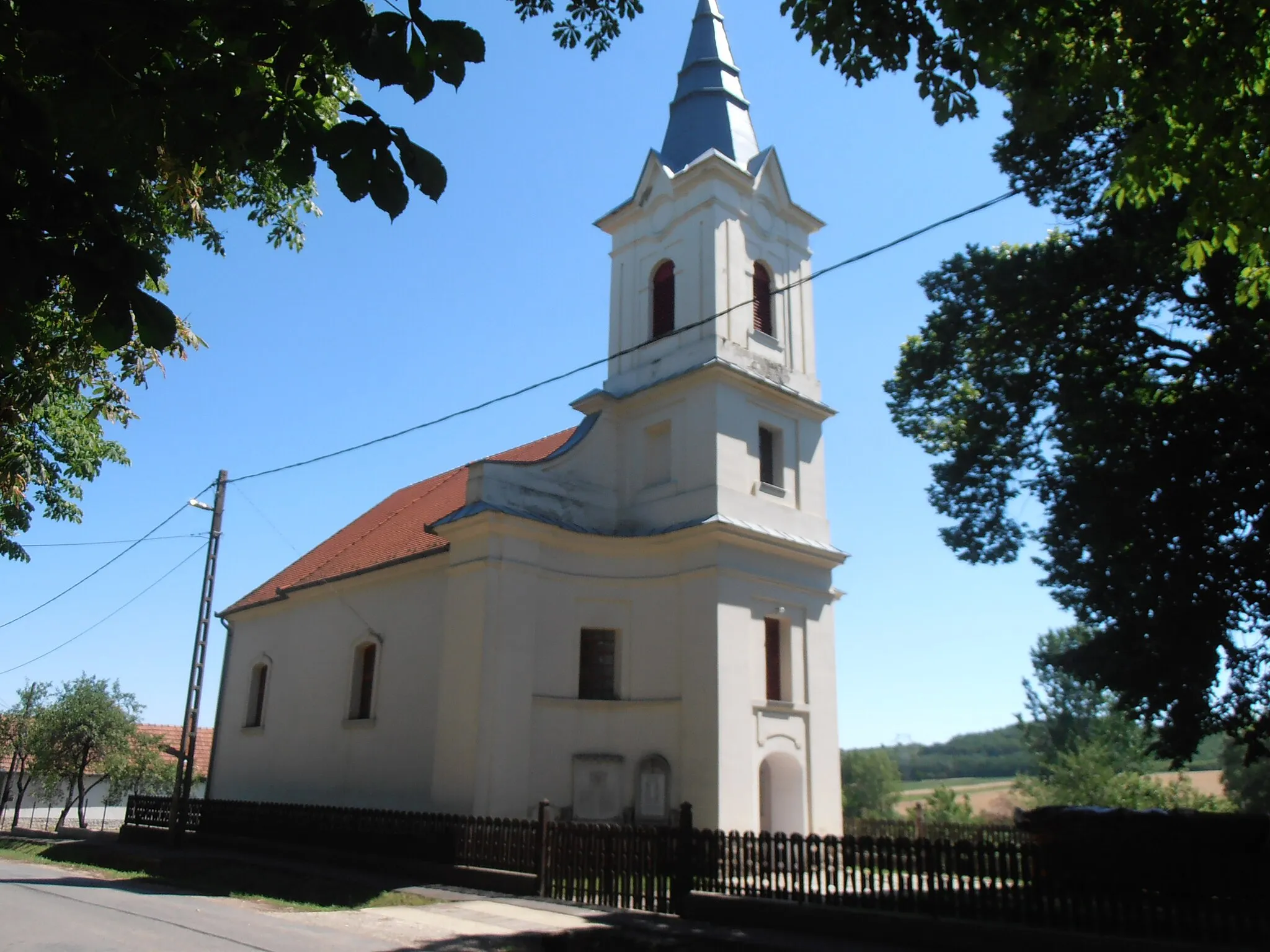 Photo showing: Lutheran temple in Ősagárd, Hungary
Ősagárdi evangélikus templom