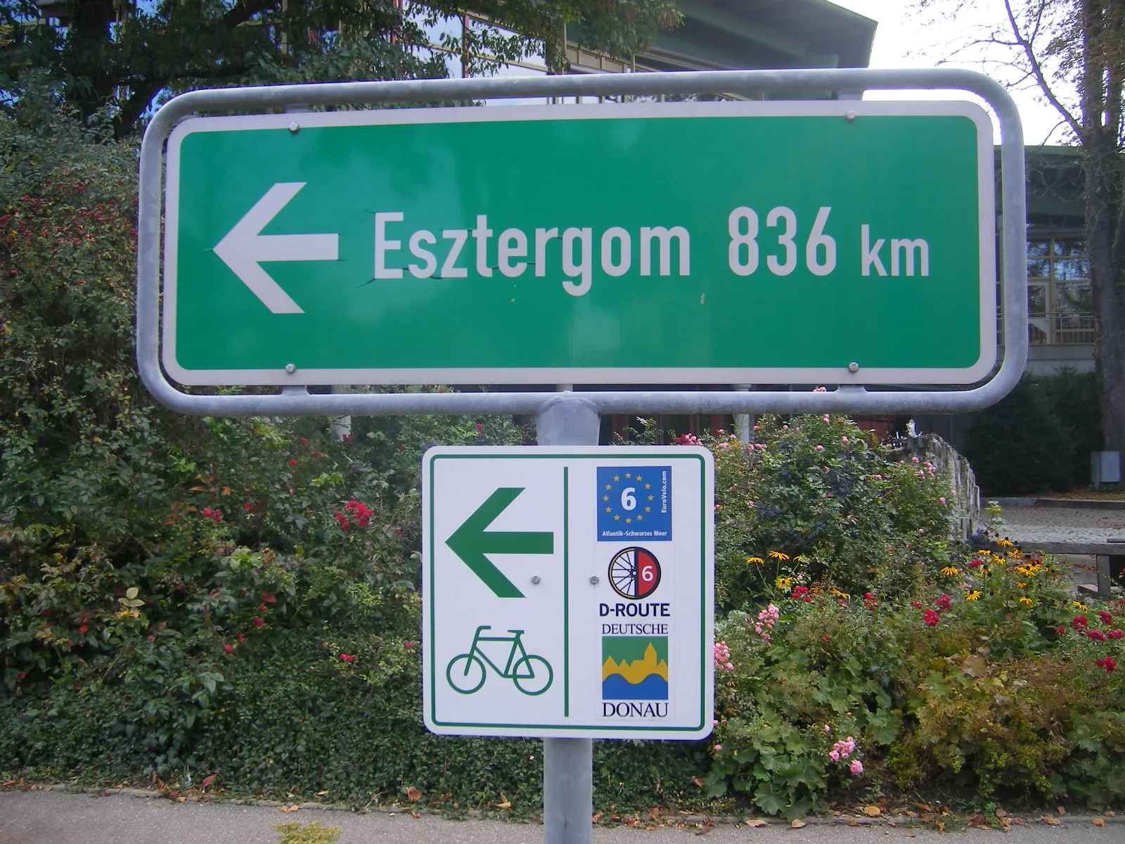 Photo showing: Ehingen - sign on the Donauradweg