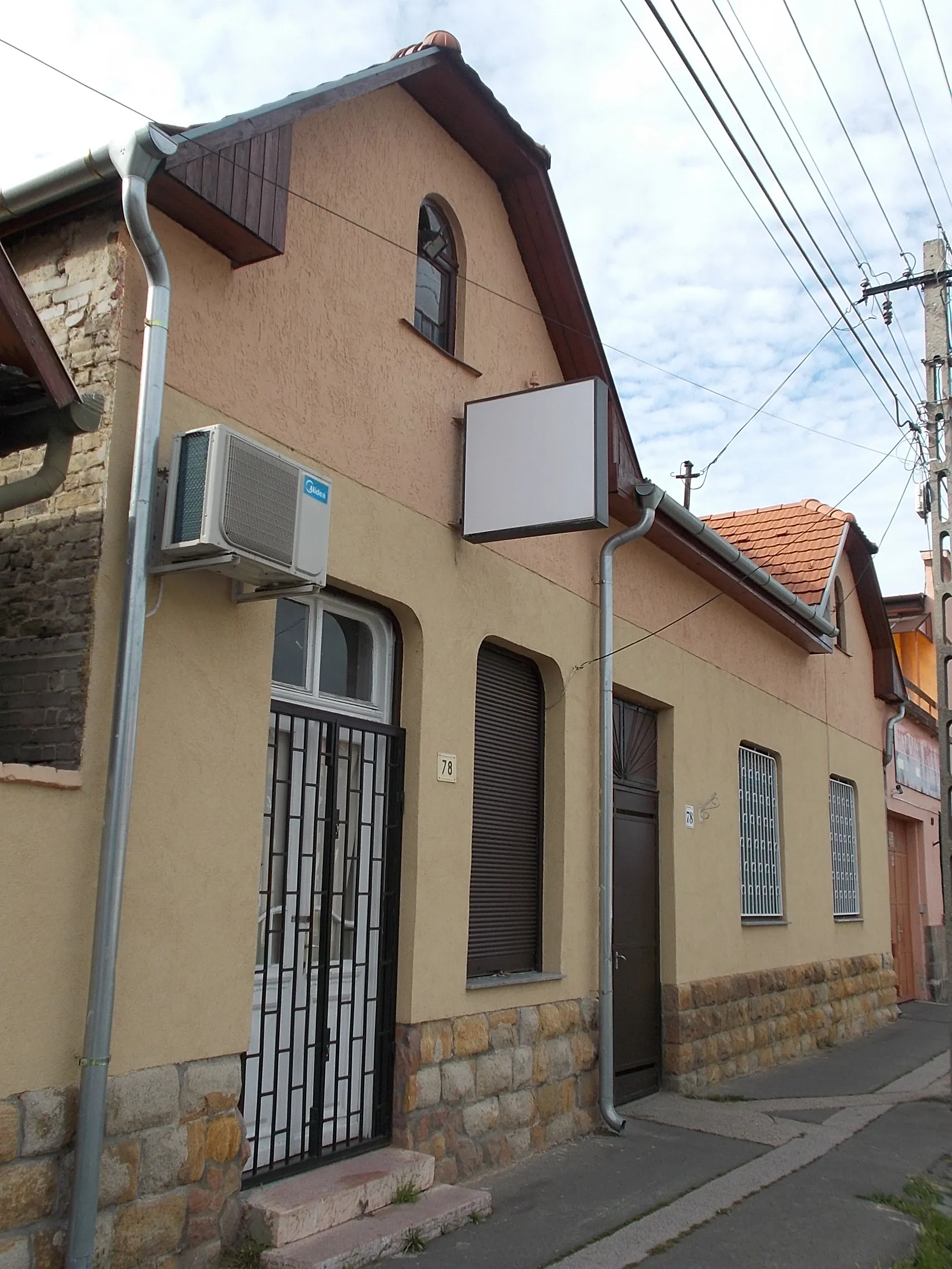 Photo showing: : Listed building - Szent Istvan Street, Dunakeszi, Pest County, Hungary.