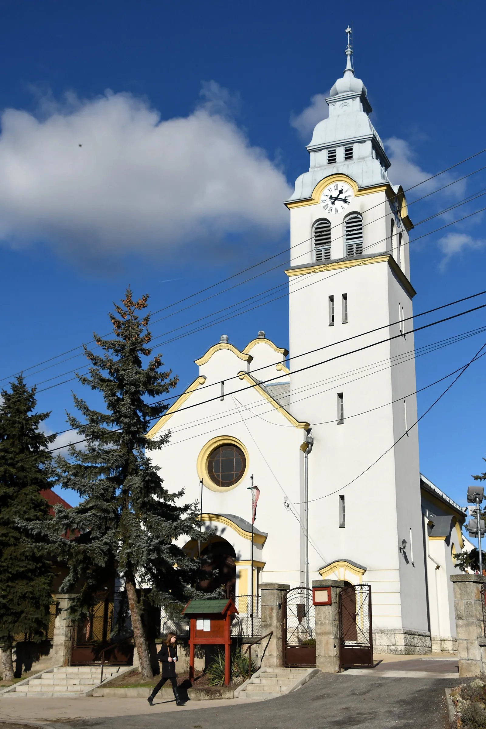 Photo showing: Reformed church in Szada, Hungary