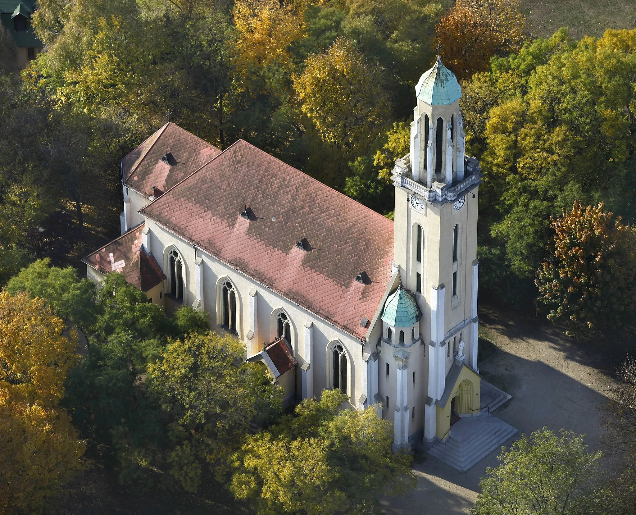 Photo showing: XX. District Budapest, Hungary, aerial photography, temple