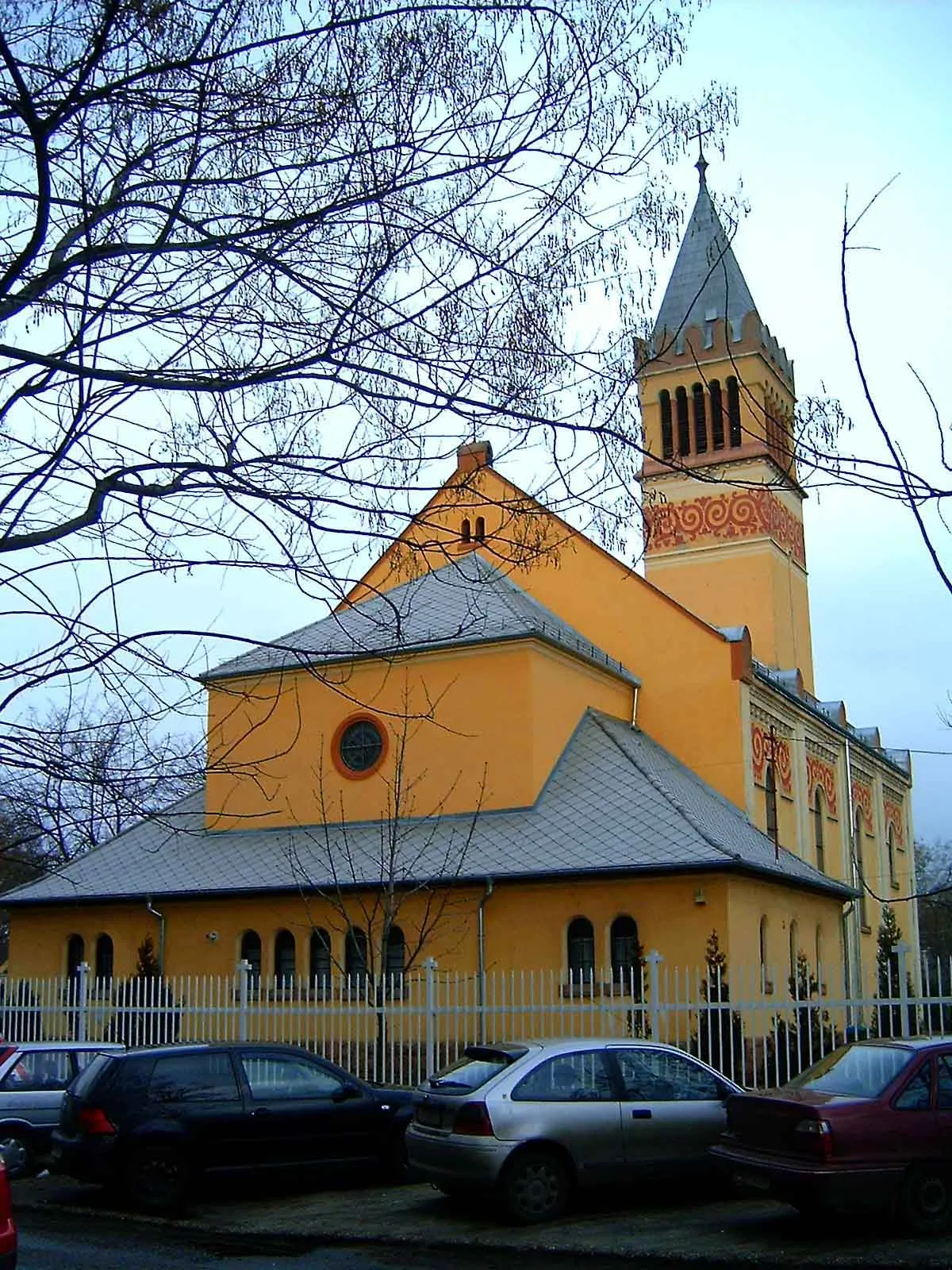 Photo showing: Protestant church in Kispest, backside (19th district in Budapest)